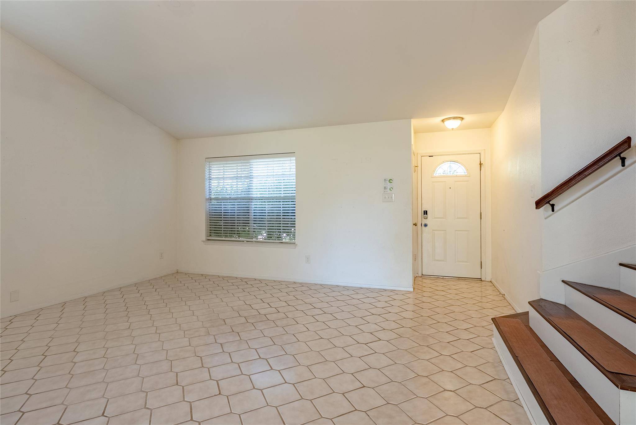 Austin, TX 78745,8202 Avocet DR