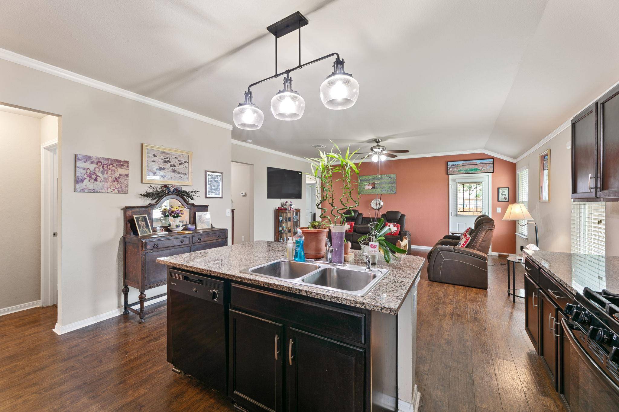 Kyle, TX 78640,447 Discovery DR