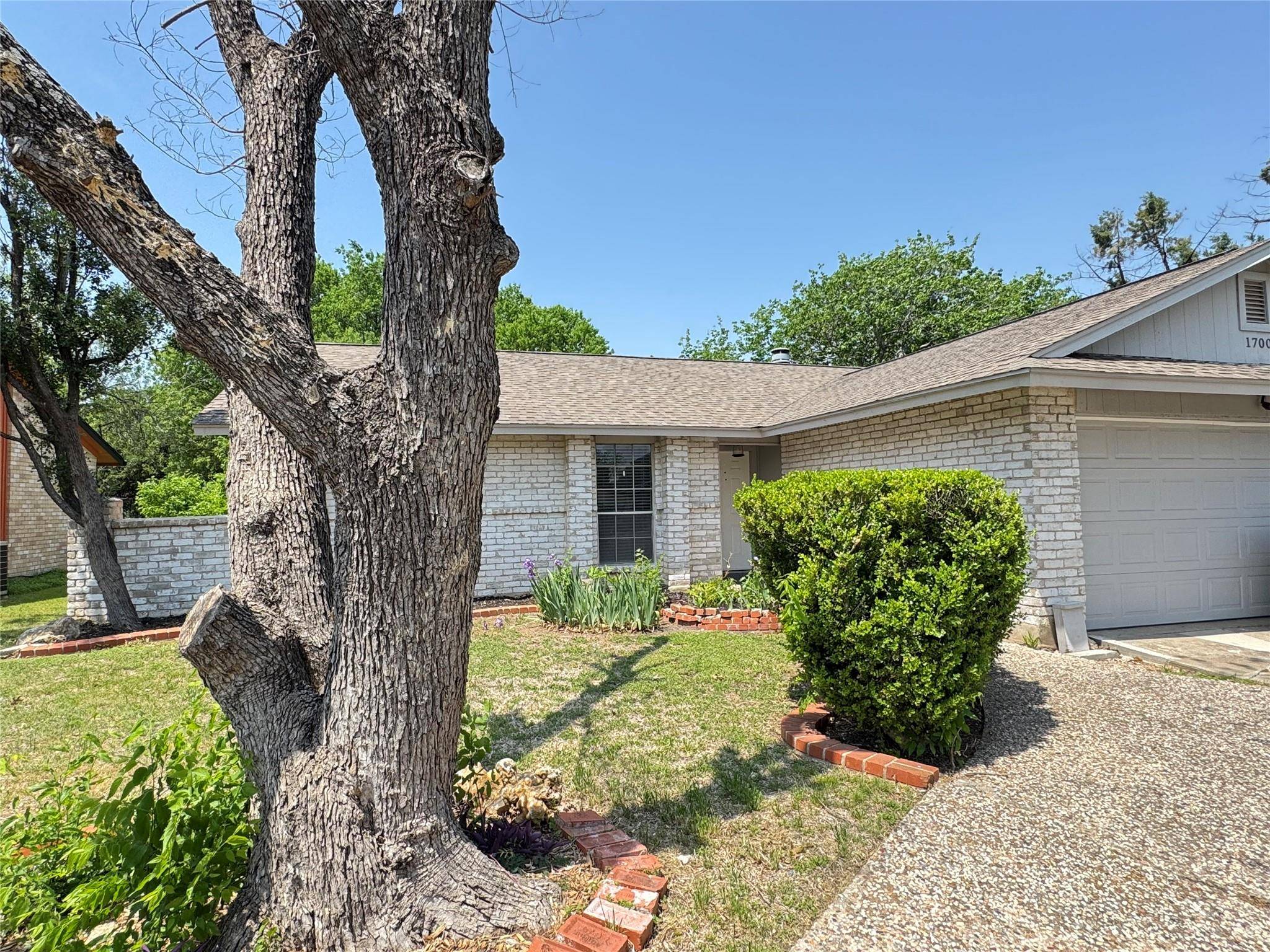 Round Rock, TX 78664,1700 W Mesa Park DR