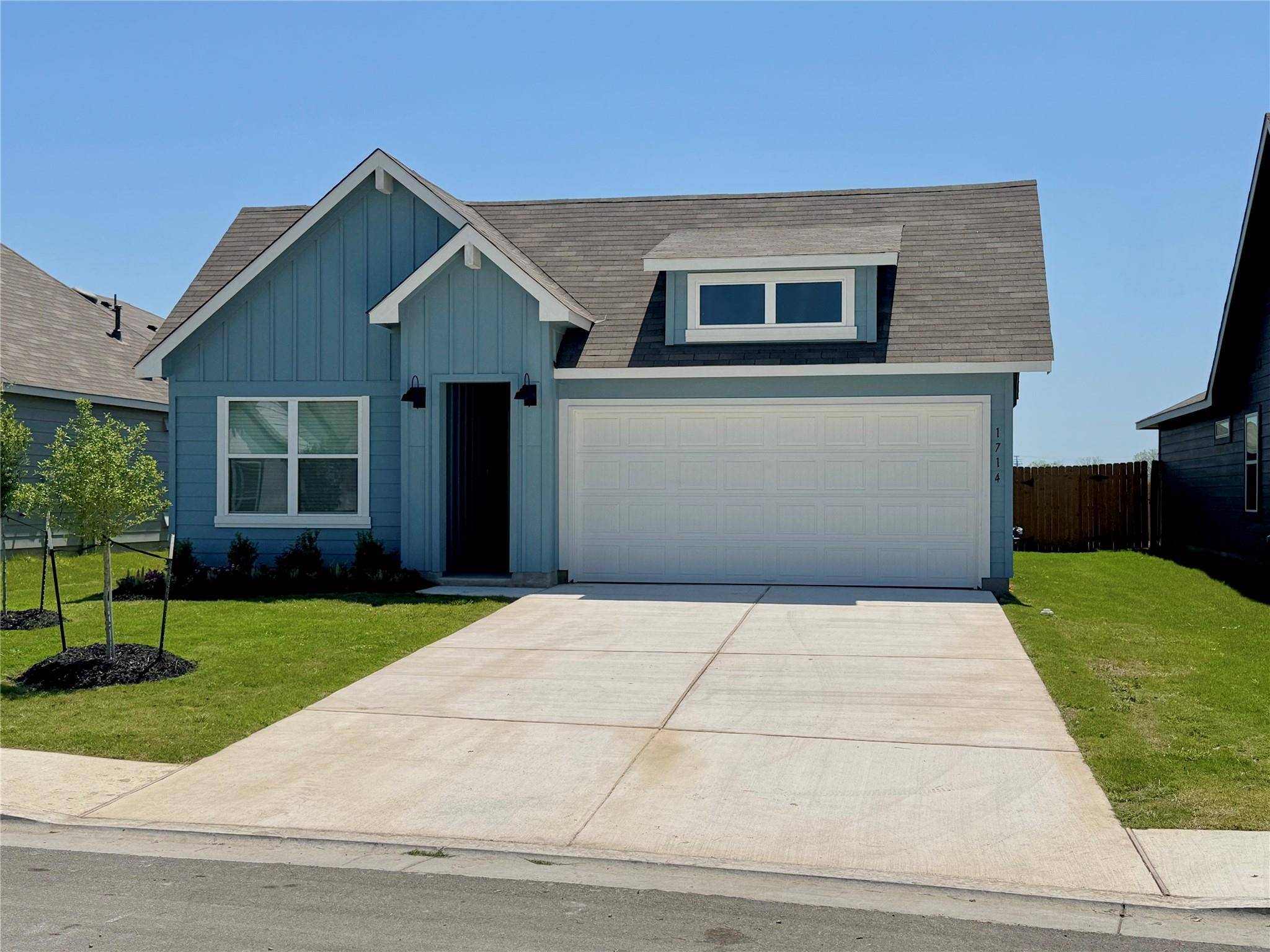 Lockhart, TX 78644,1714 Windsor BLVD