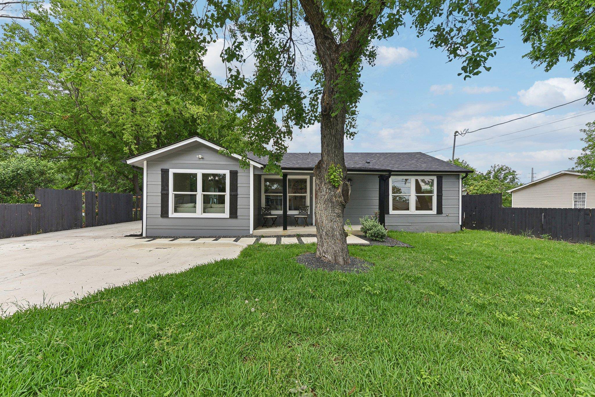 Austin, TX 78745,502 Chaparral RD