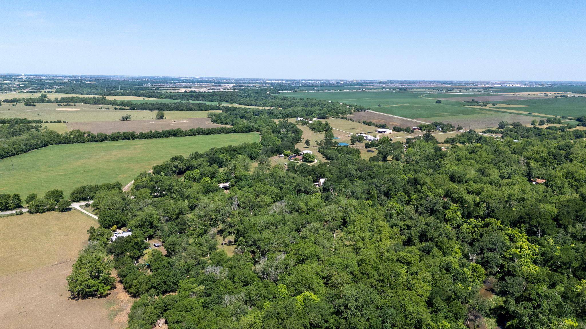 Hutto, TX 78634,451 County Road 129