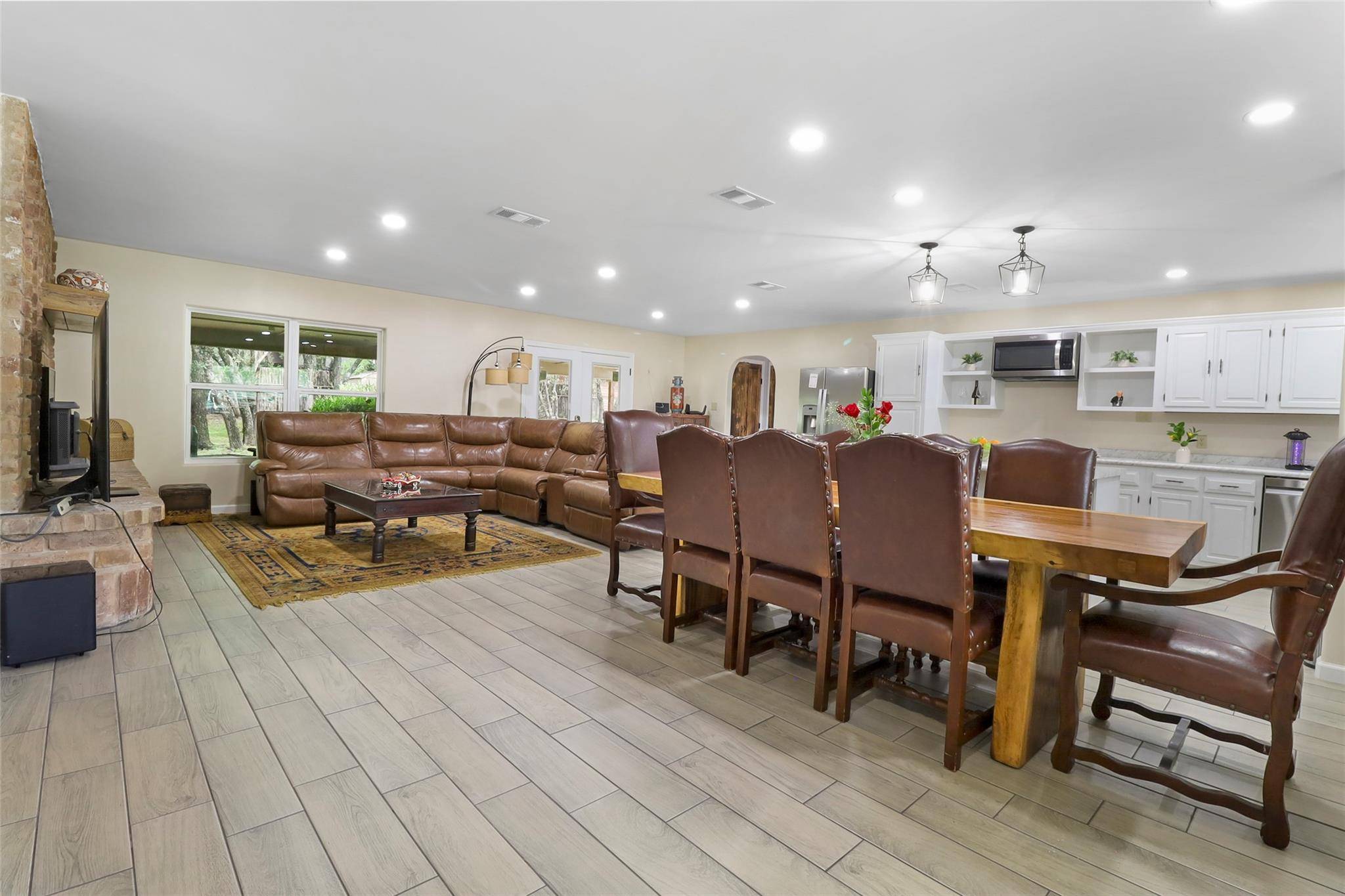 Blanco, TX 78606,1313 Oakridge DR