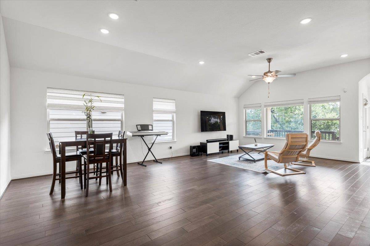 Leander, TX 78641,404 Red Matador LN