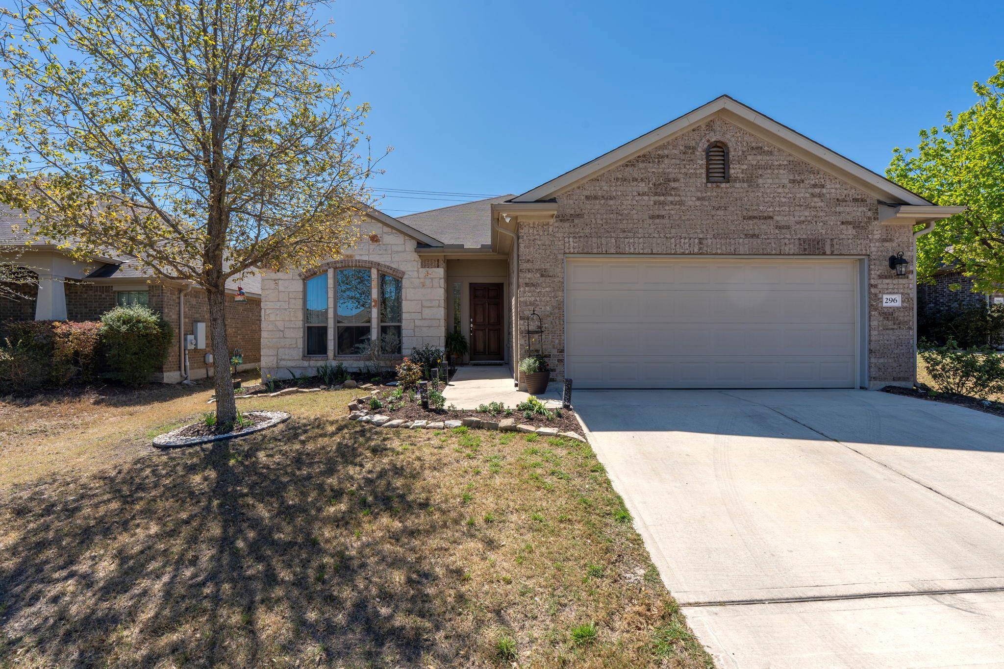 Buda, TX 78610,296 Snow Owl HOLW
