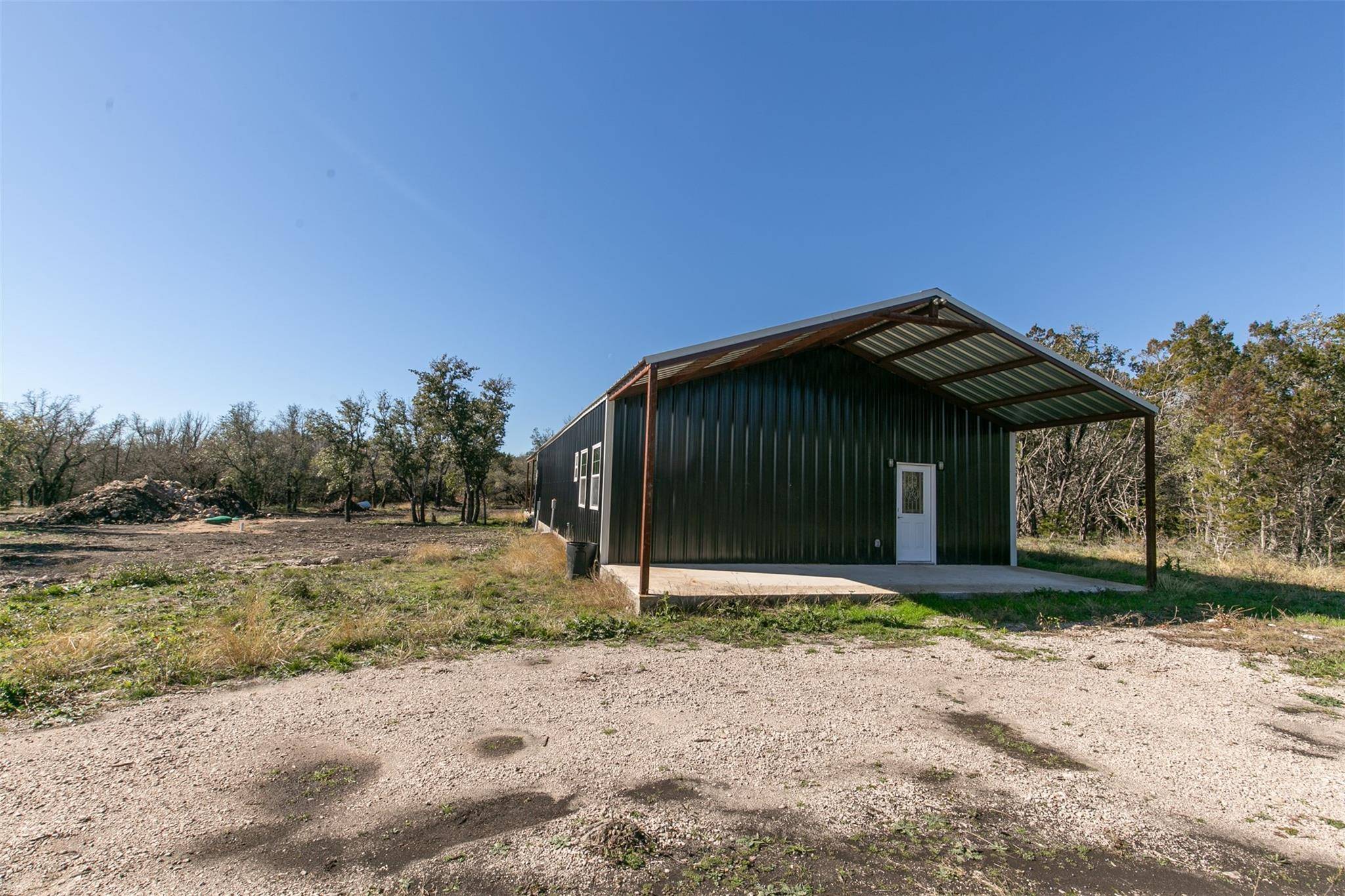 Burnet, TX 78611,392 N Oak Vista DR