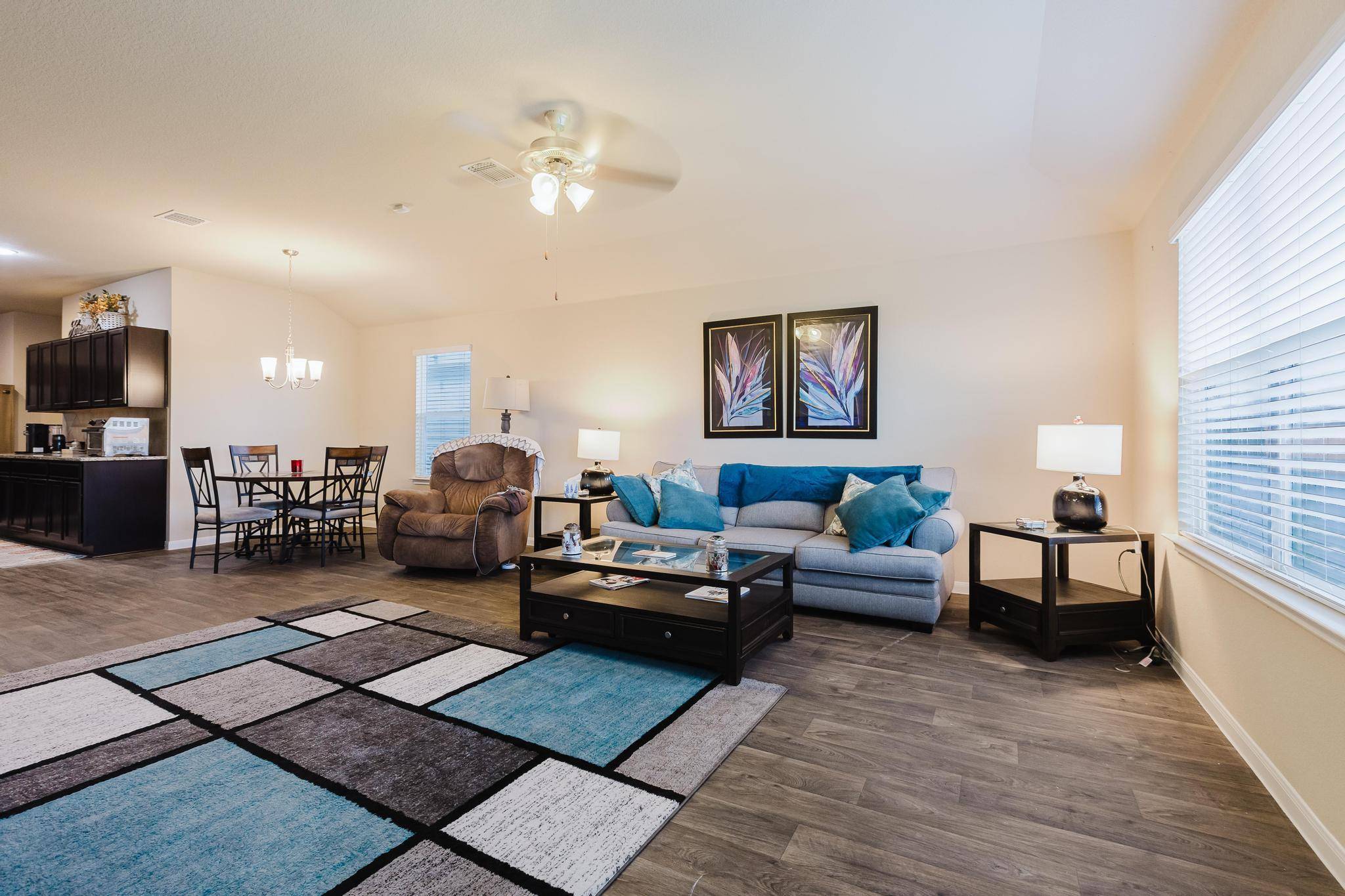 Hutto, TX 78634,115 San Bernard TRL