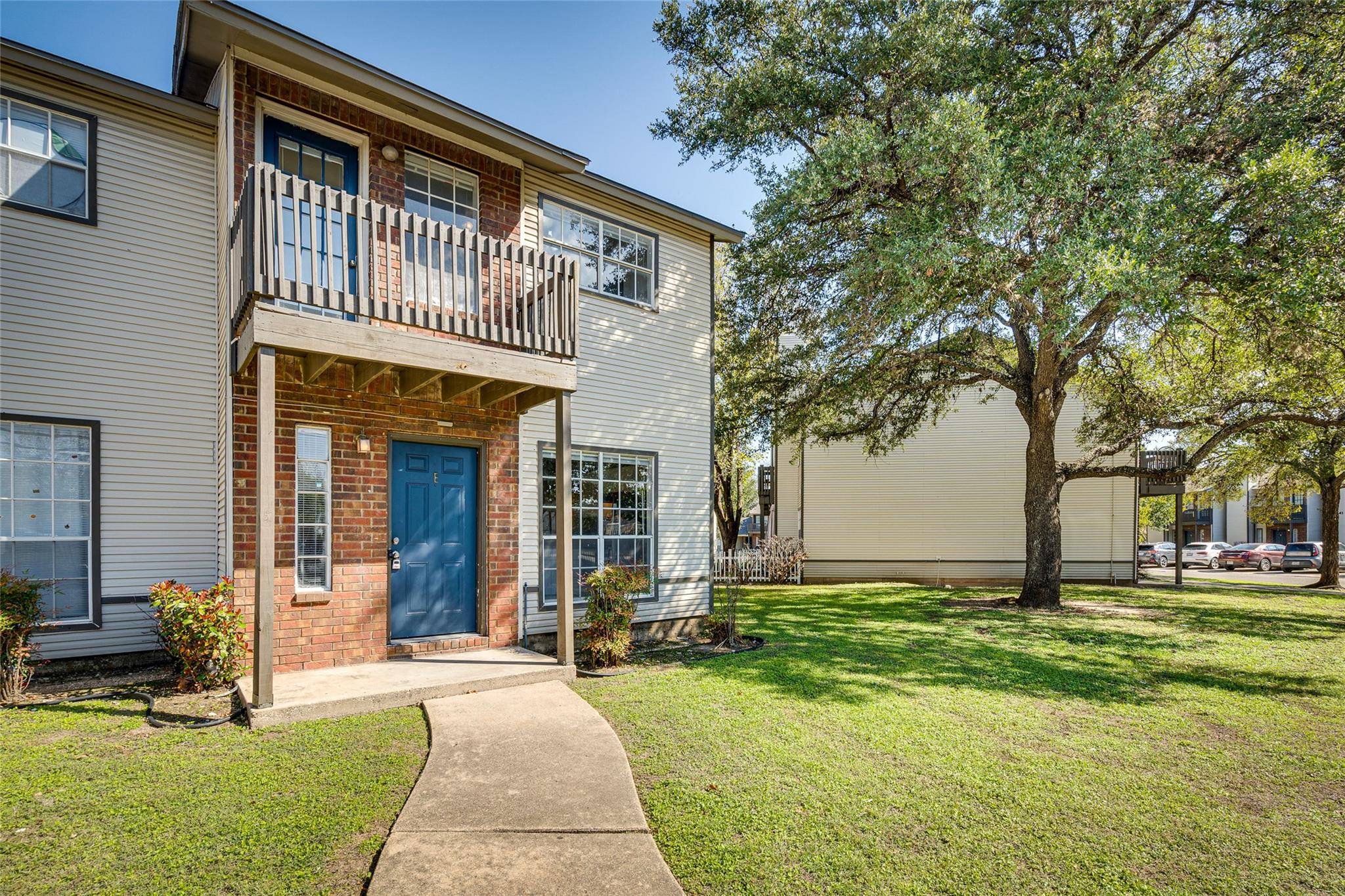 Austin, TX 78741,1834 River Crossing CIR #E