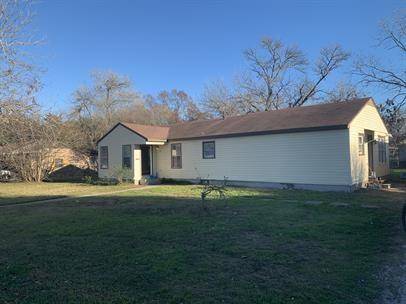 Lockhart, TX 78644,930 W Prairie Lea ST