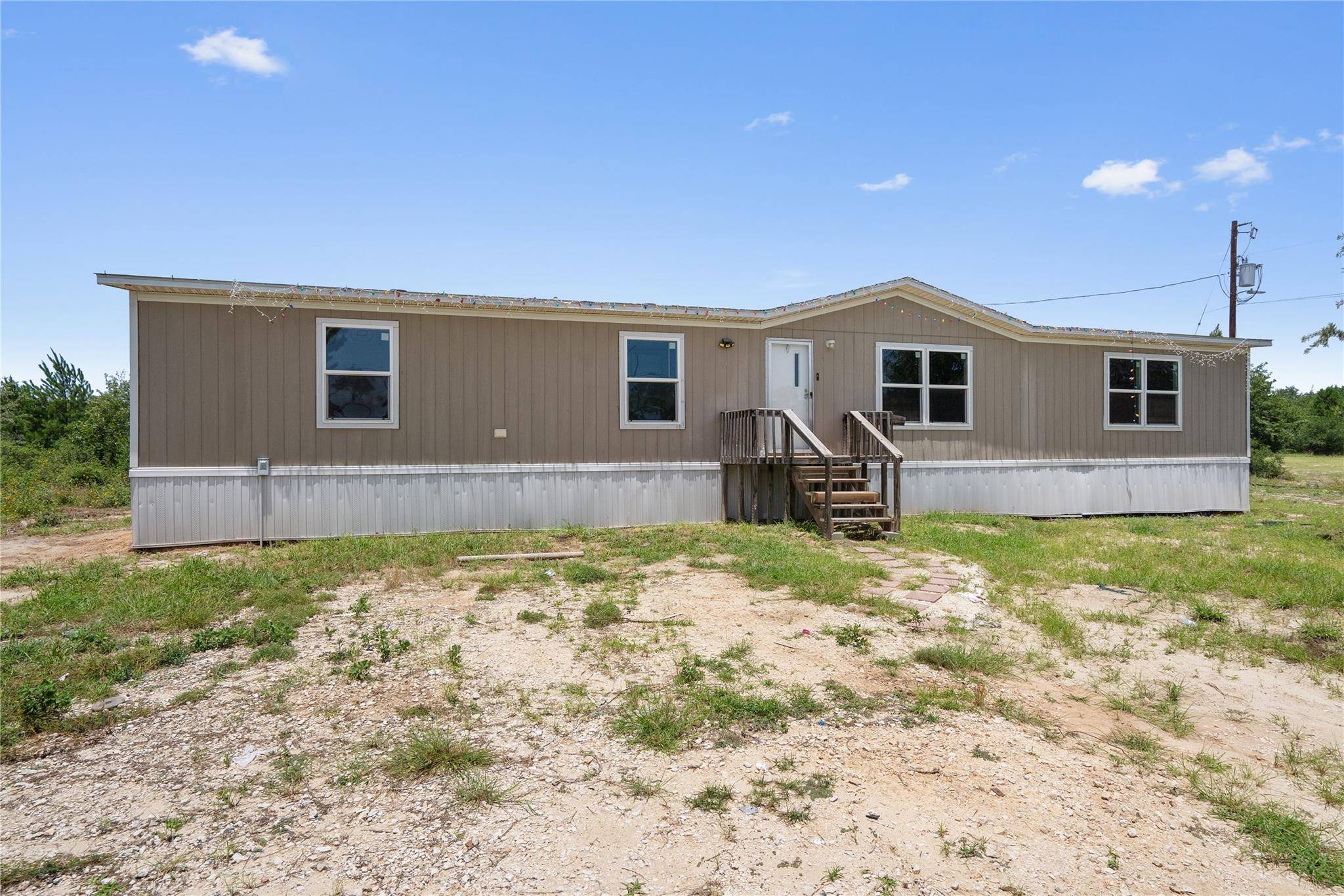 Paige, TX 78659,178 Ponderosa LOOP