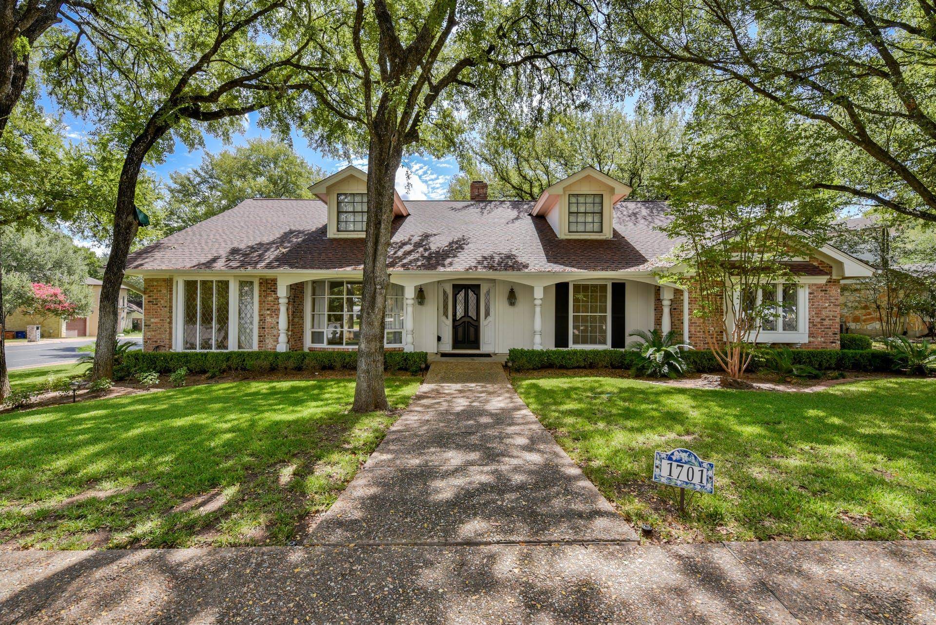 Austin, TX 78746,1701 Apricot Glen DR
