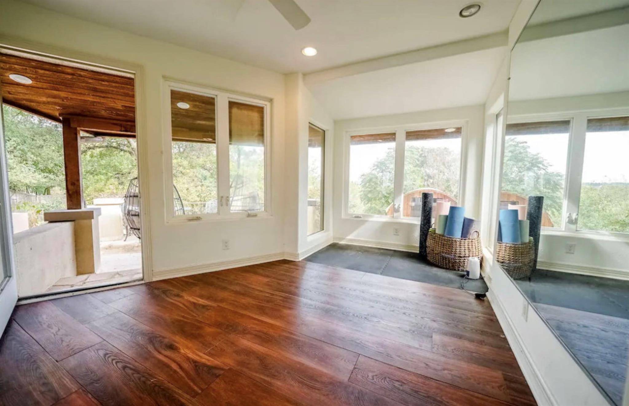 Austin, TX 78734,3711 Highland DR