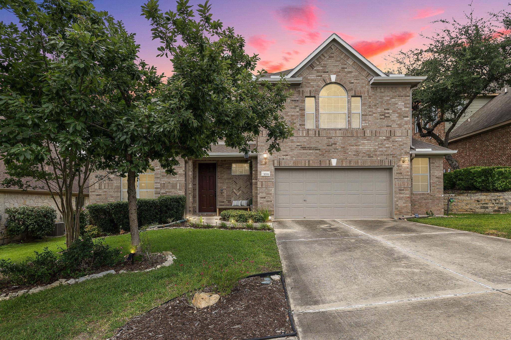 Austin, TX 78736,8706 Fenton DR