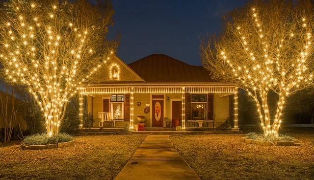 Fredericksburg, TX 78624,303 Austin ST