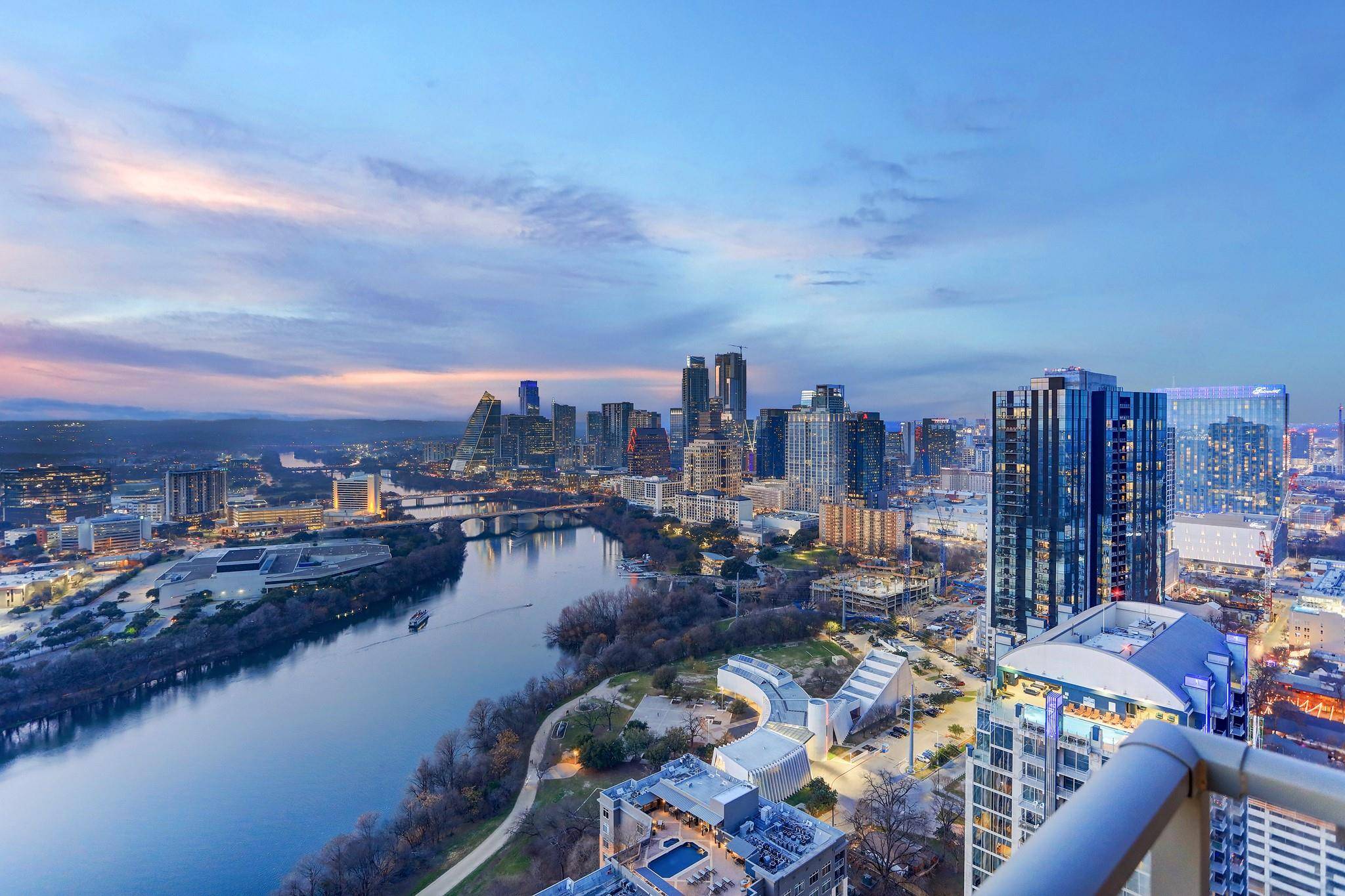 Austin, TX 78701,44 East Ave #3202