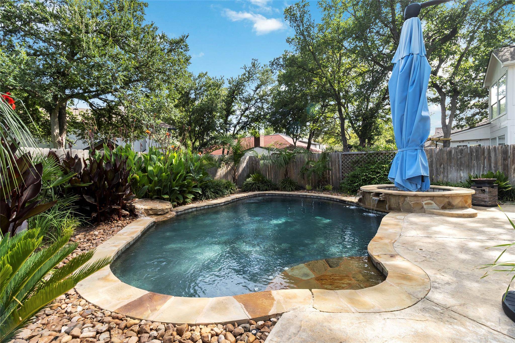 Round Rock, TX 78681,4072 Honey Bear LOOP
