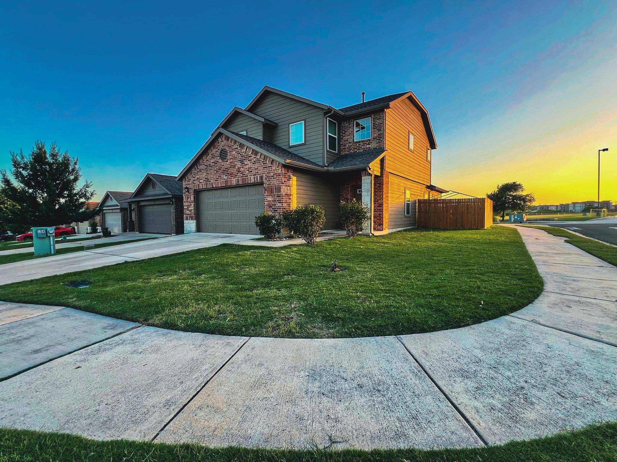San Marcos, TX 78666,104 Blair CT