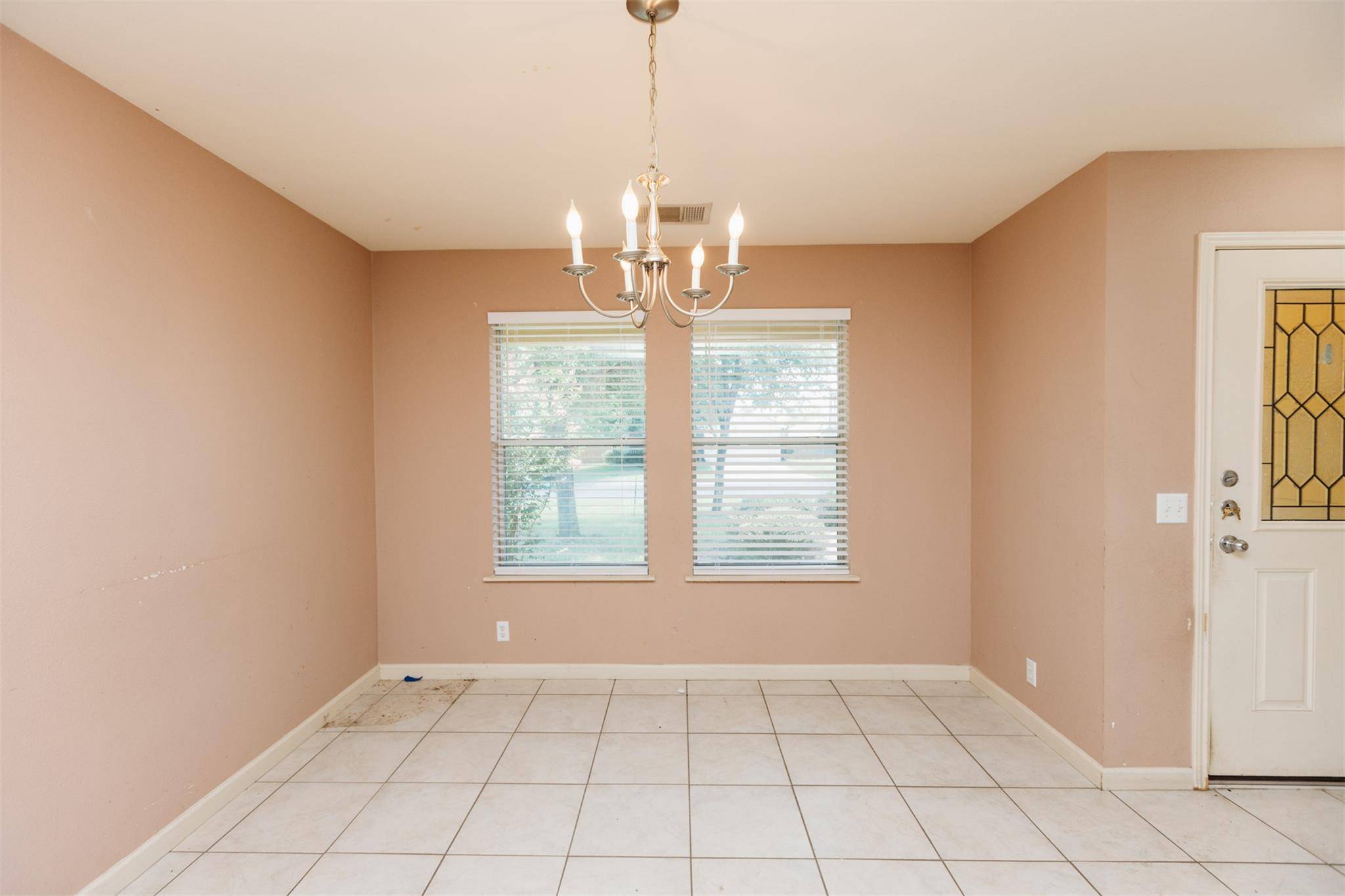 Hutto, TX 78634,206 Stewart DR