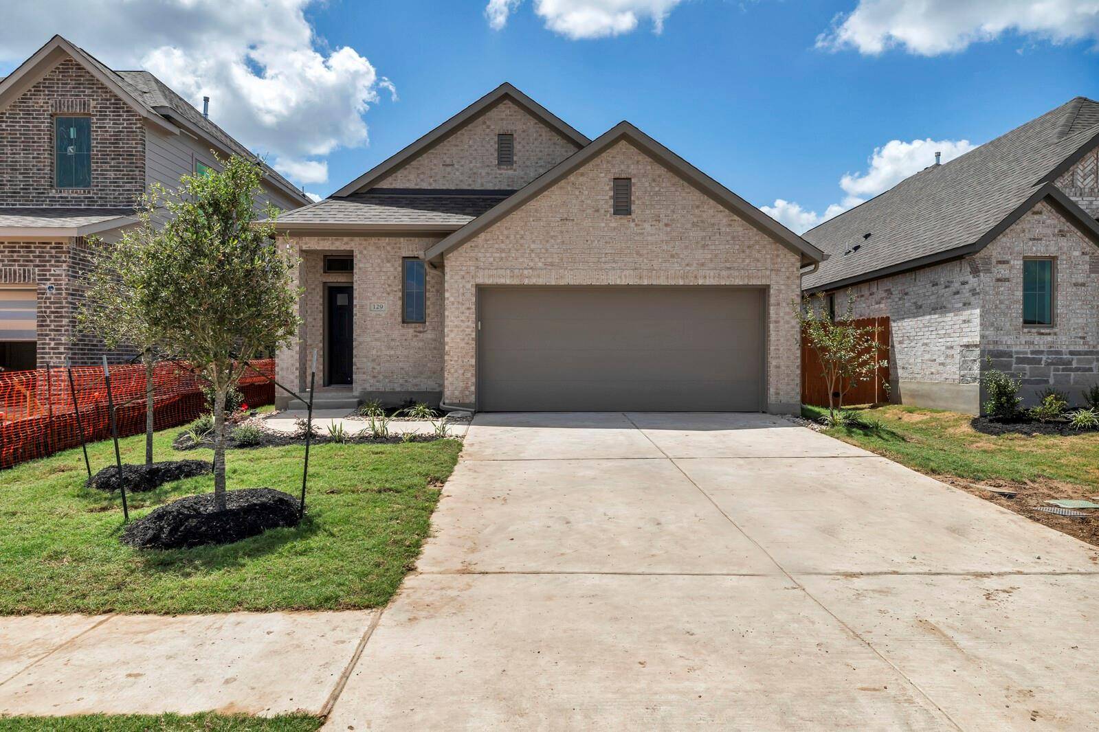 Liberty Hill, TX 78642,129 Rangel DR