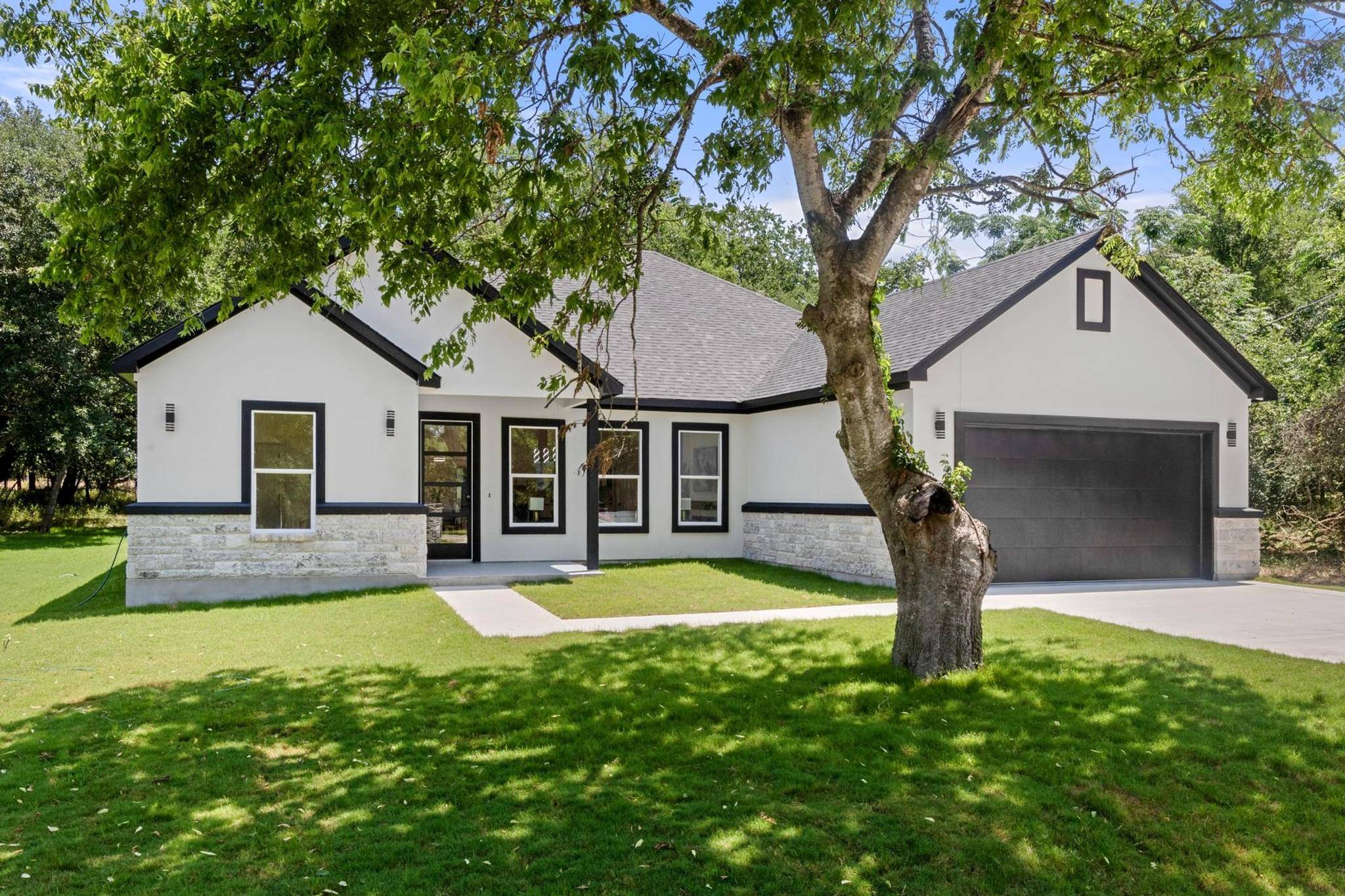 Bastrop, TX 78602,147 Puu Waa Waa LN