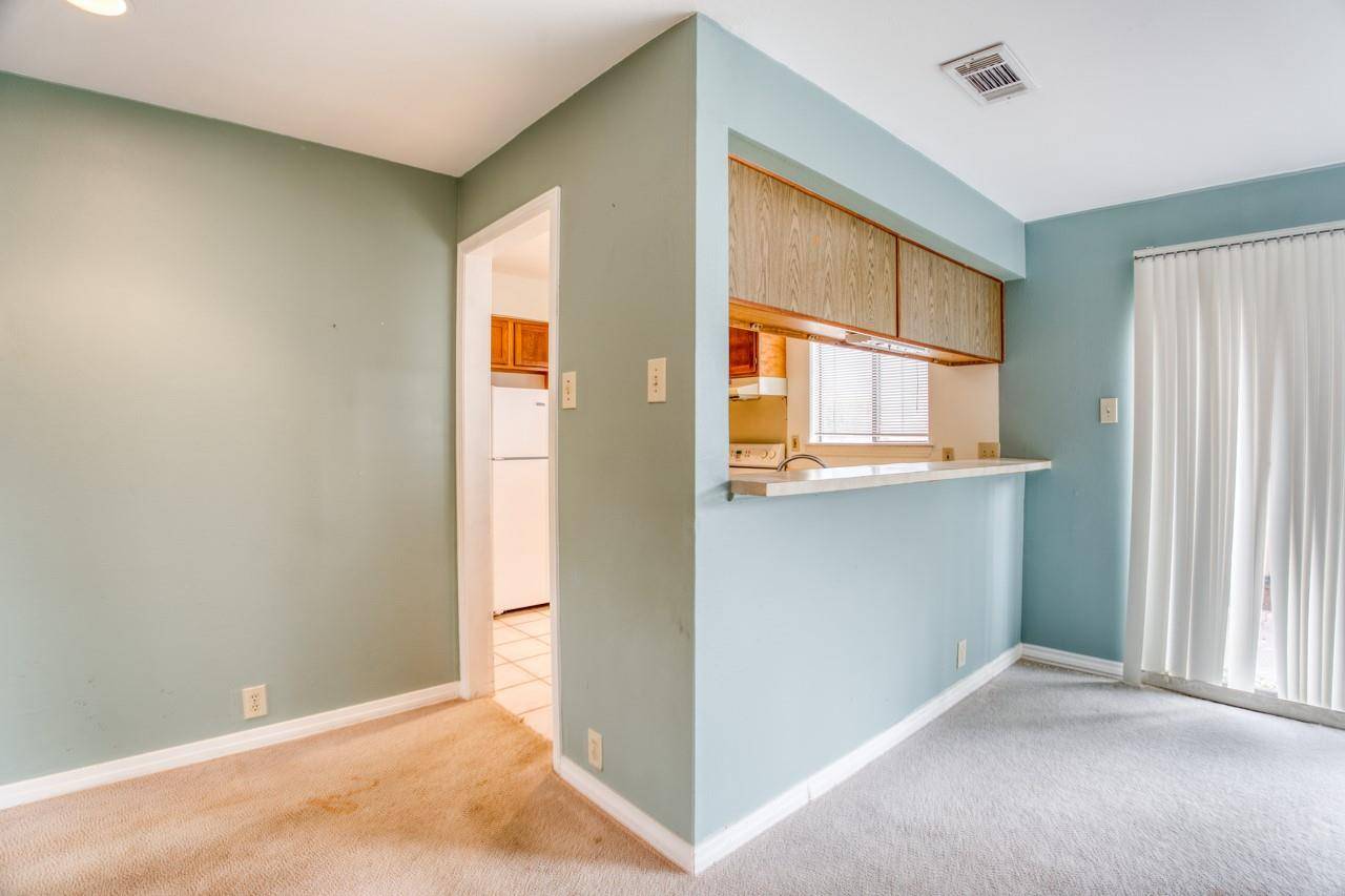 Austin, TX 78745,6810 Deatonhill DR #110