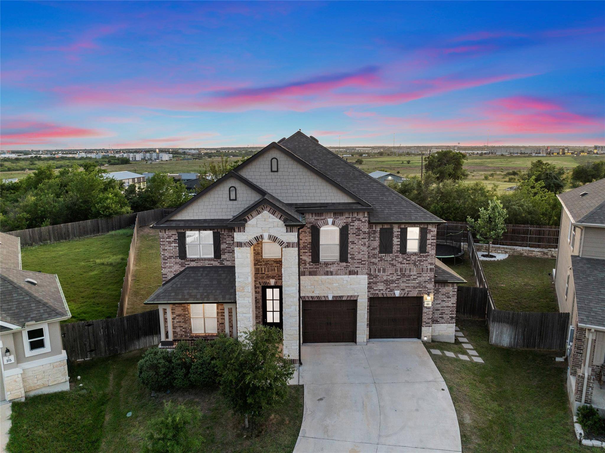 Kyle, TX 78640,101 Crimson LN