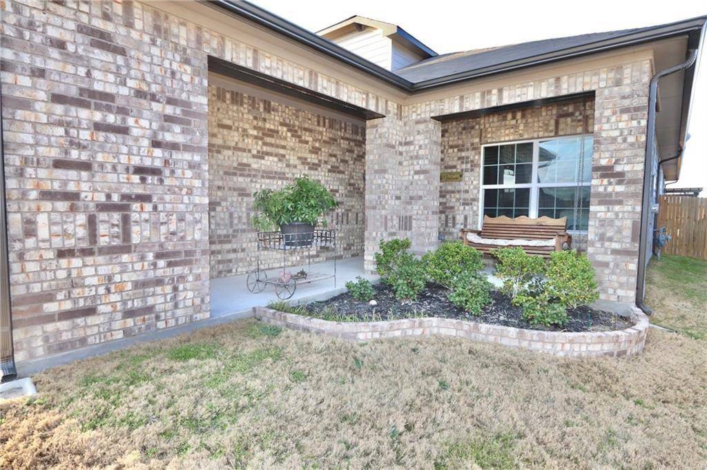 Hutto, TX 78634,404 Quarton DR