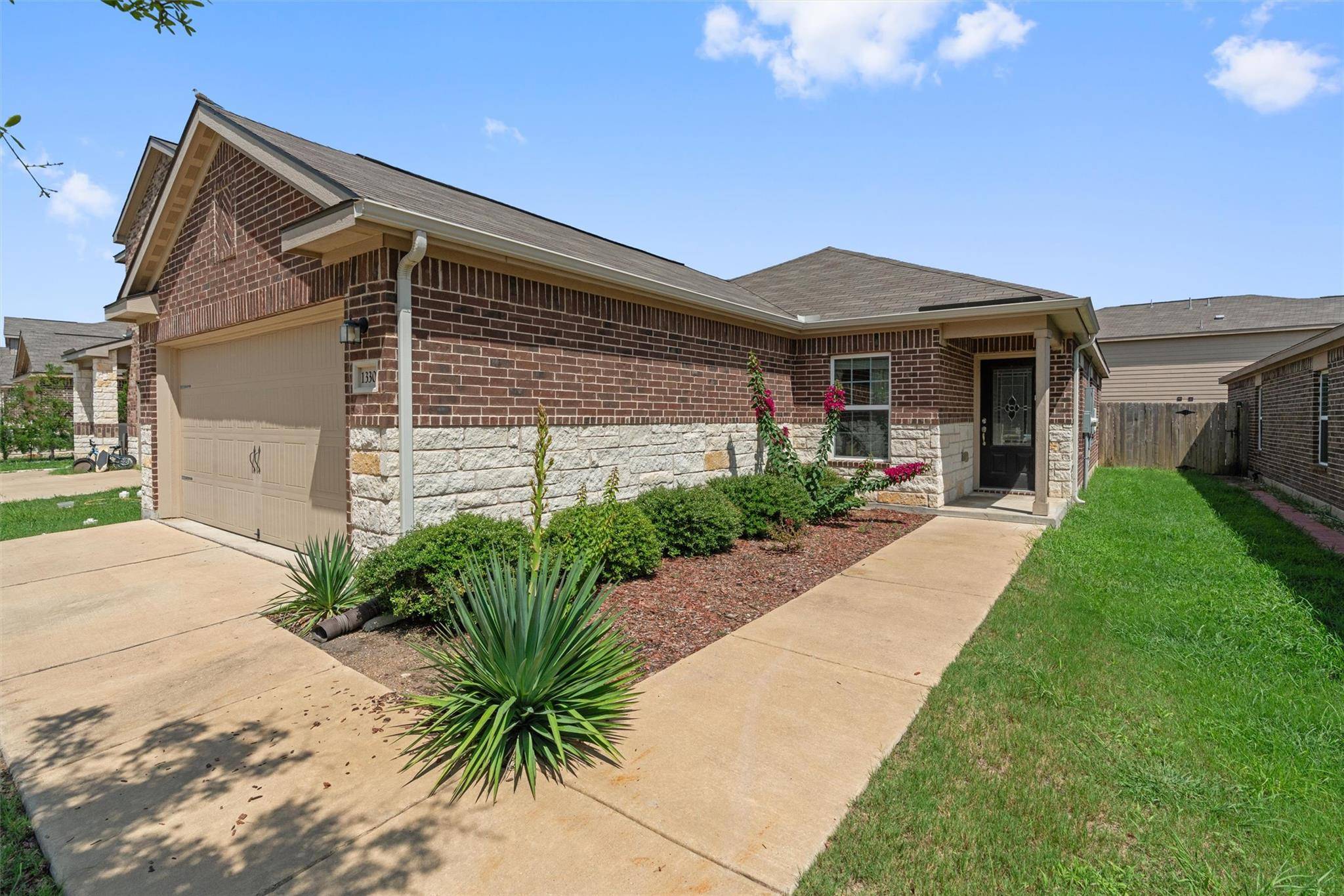 Manor, TX 78653,13301 William McKinley WAY