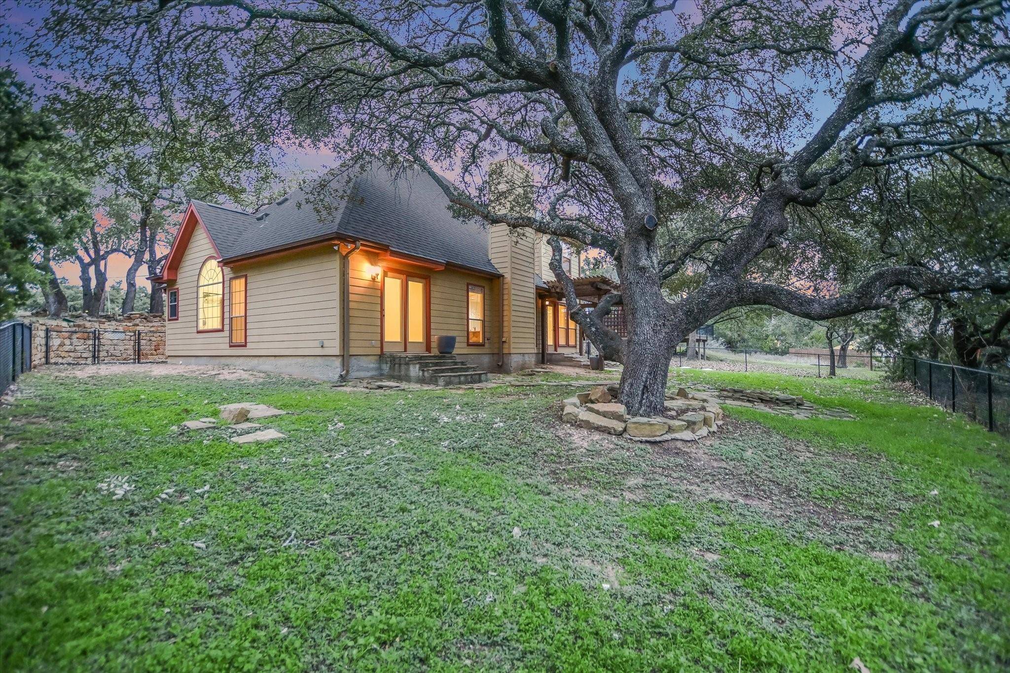 Spicewood, TX 78669,22404 Briarcliff DR