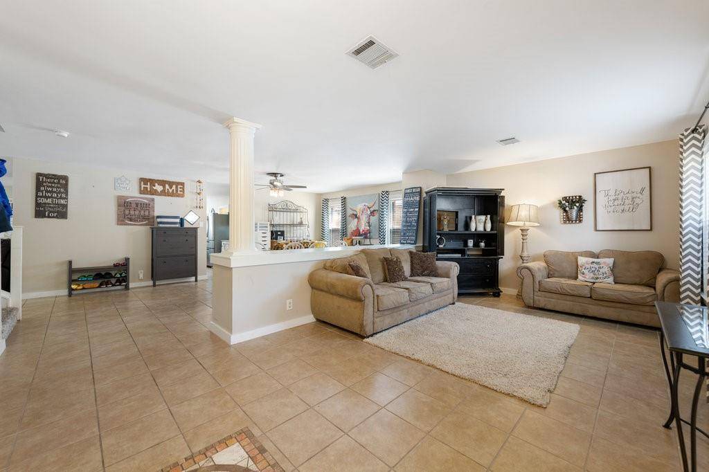 Cedar Park, TX 78613,1902 Continental PASS
