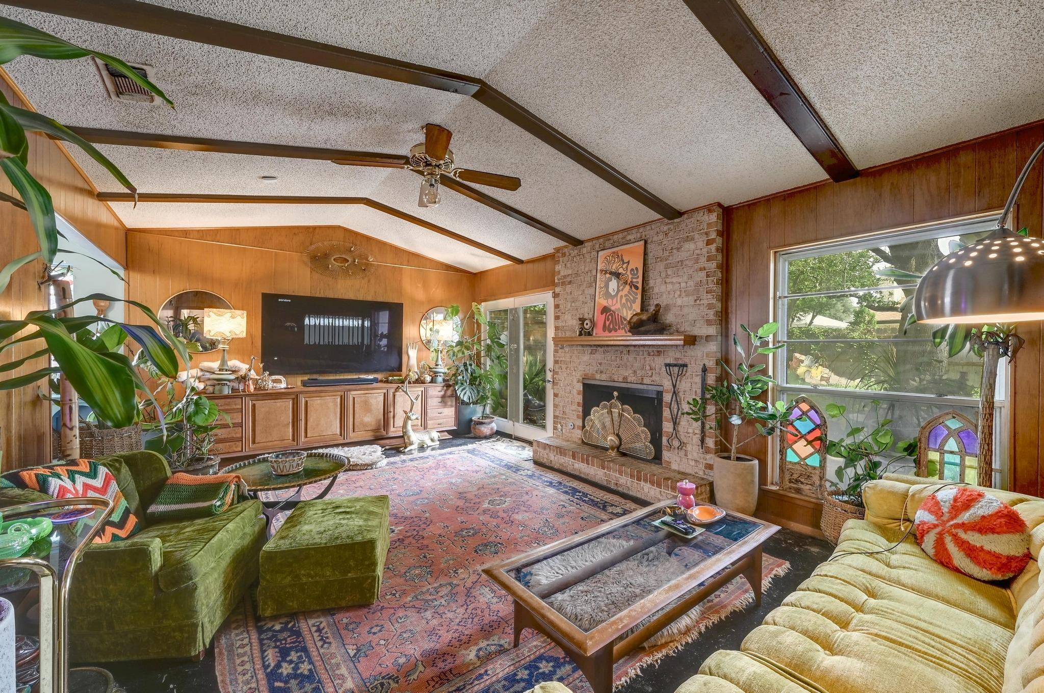 Austin, TX 78757,3304 Whitepine DR
