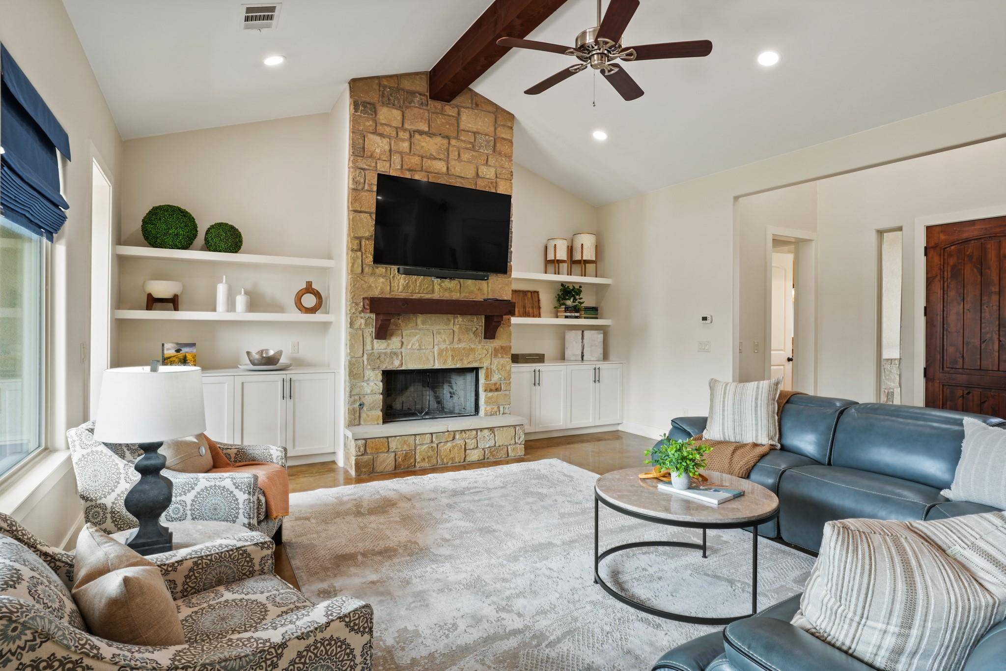 Kingsland, TX 78639,100 Red Barn RD