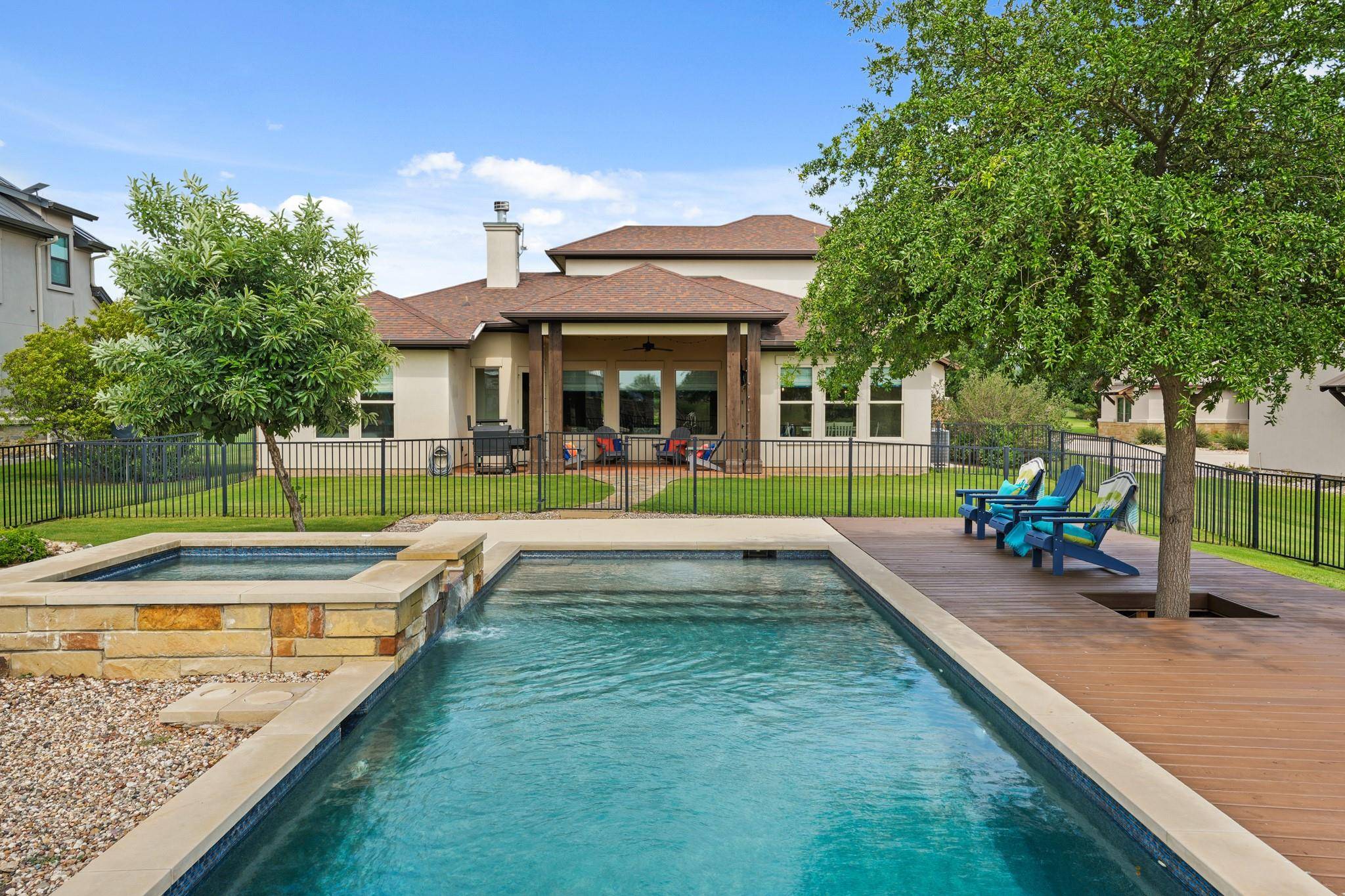 Kingsland, TX 78639,100 Red Barn RD
