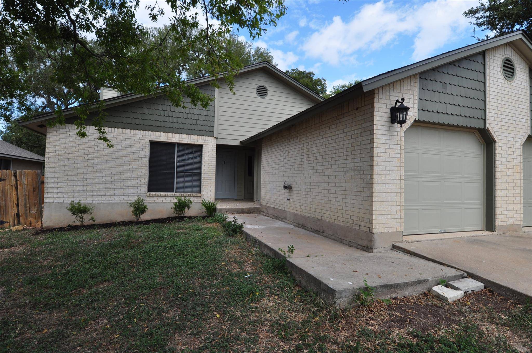 Austin, TX 78748,9910 Brasher DR #A