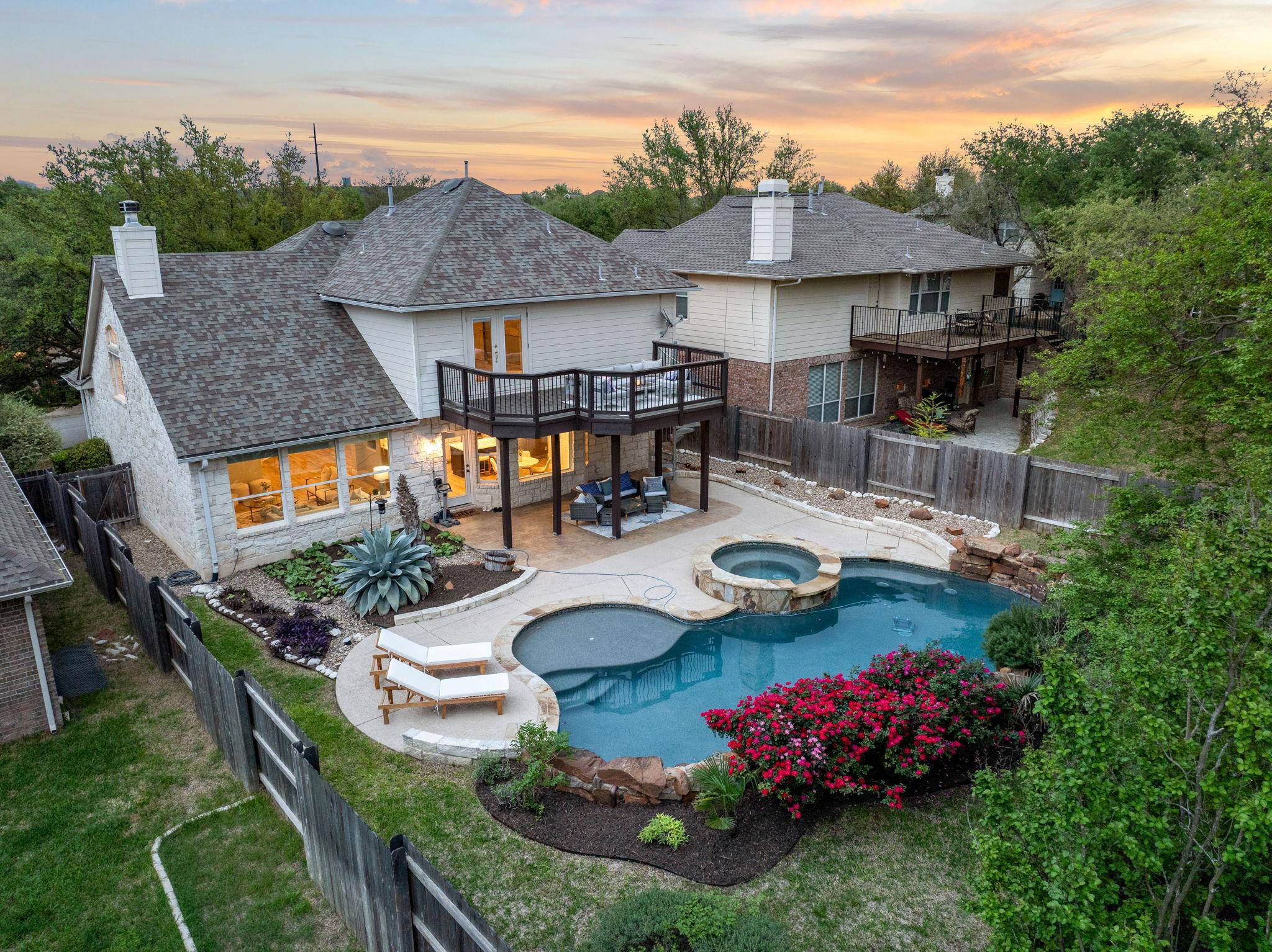 Austin, TX 78732,2908 Persimmon Valley TRL