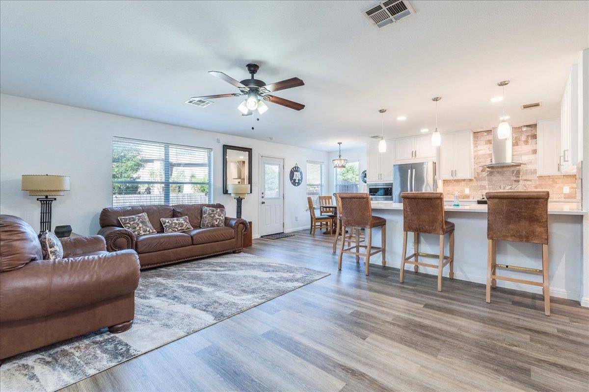 Liberty Hill, TX 78642,219 Quarry LN