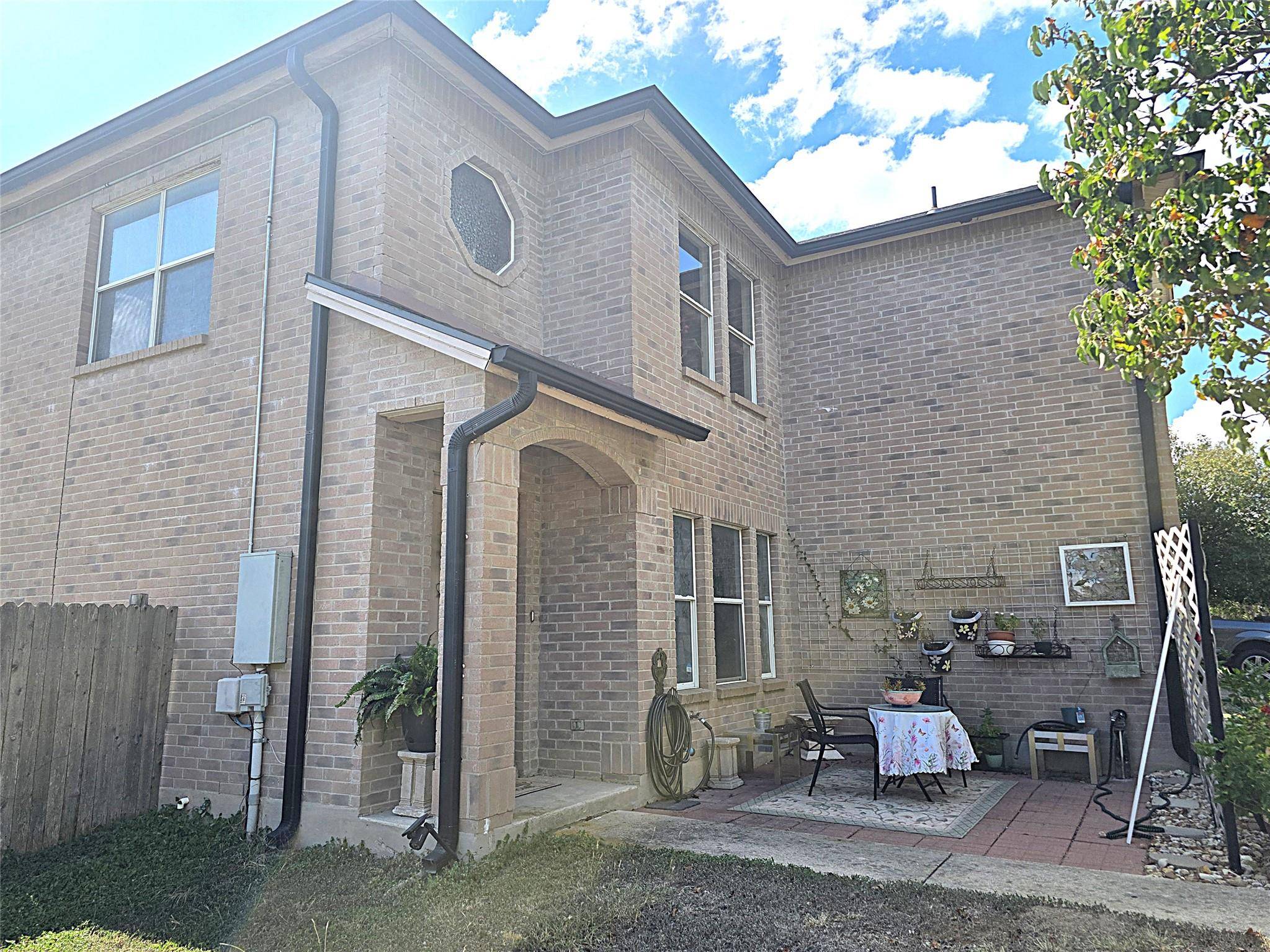 Leander, TX 78641,1806 Candlelight DR