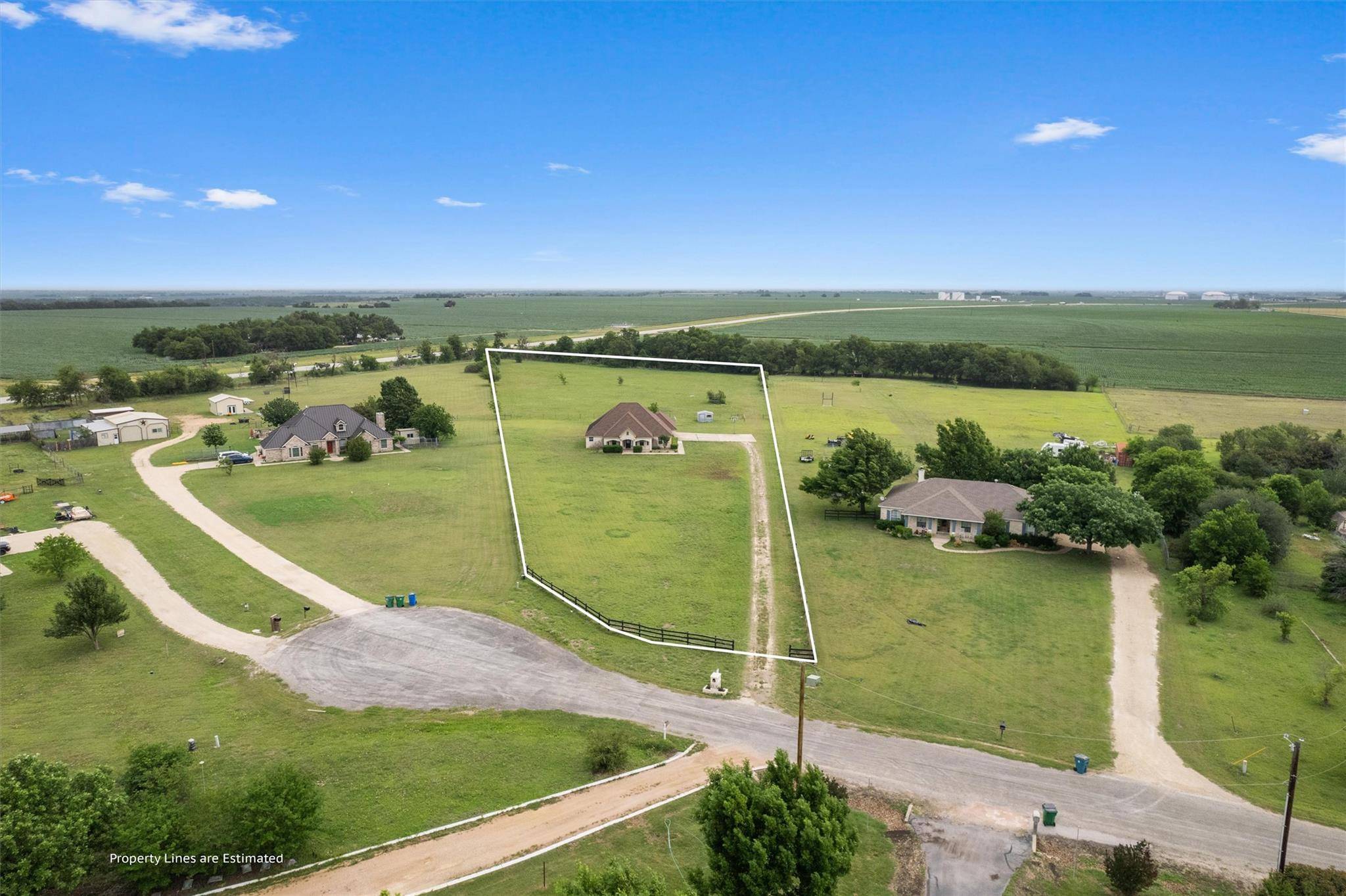 Taylor, TX 76574,130 Cotton Rows LN