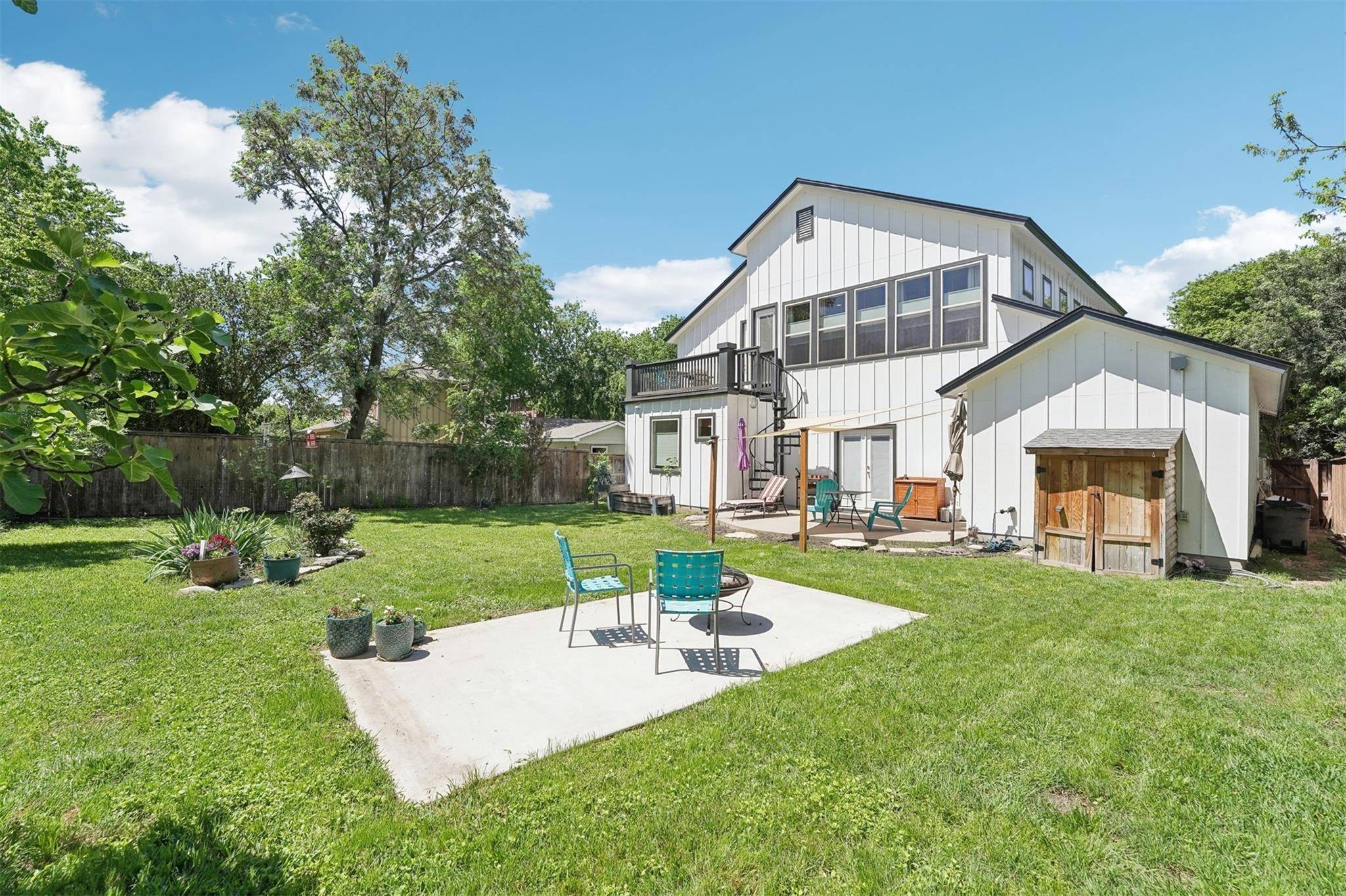 Austin, TX 78756,5401 Joe Sayers Ave #B