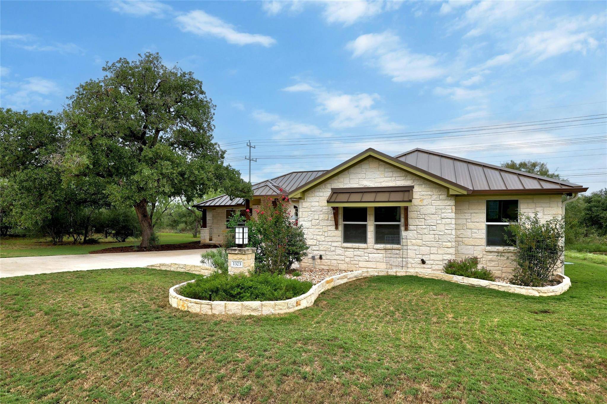 Horseshoe Bay, TX 78657,1323 Hi CIR N