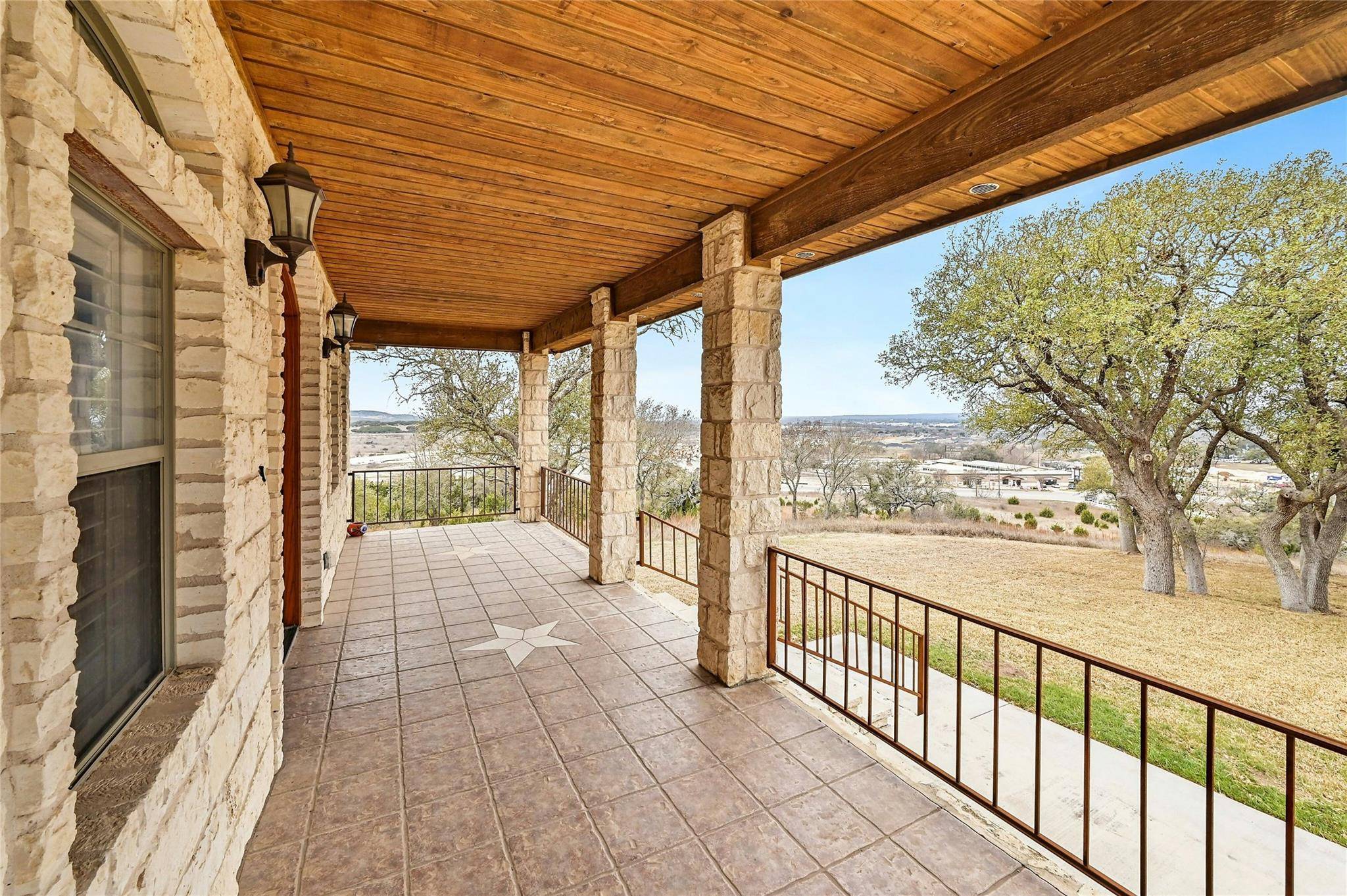 Burnet, TX 78611,211 Summit Ridge RD