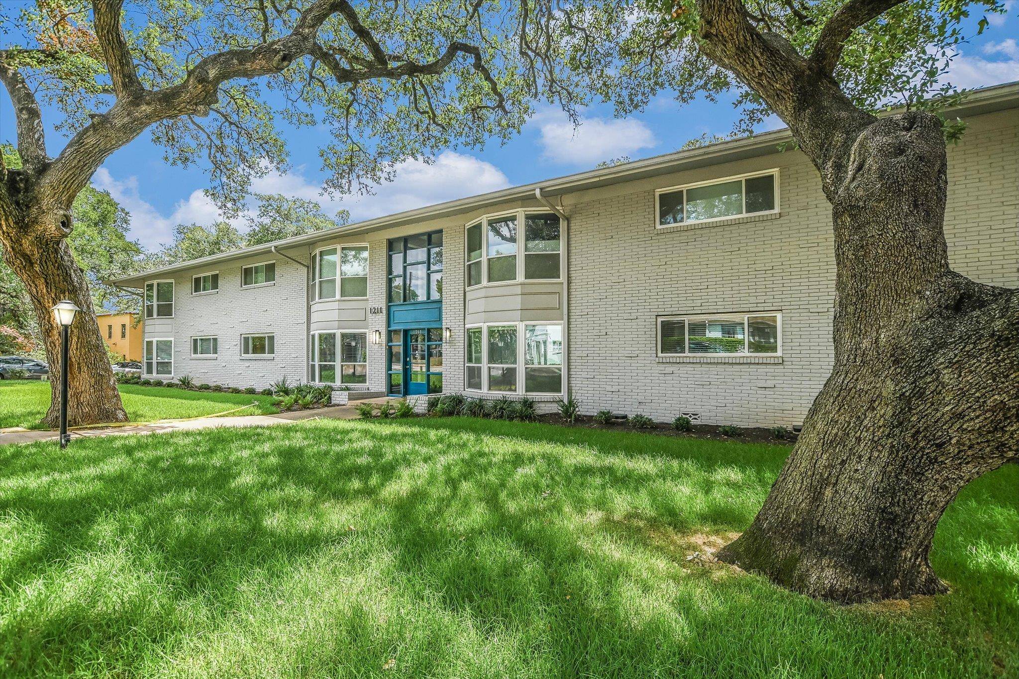Austin, TX 78703,1210 Windsor RD #113