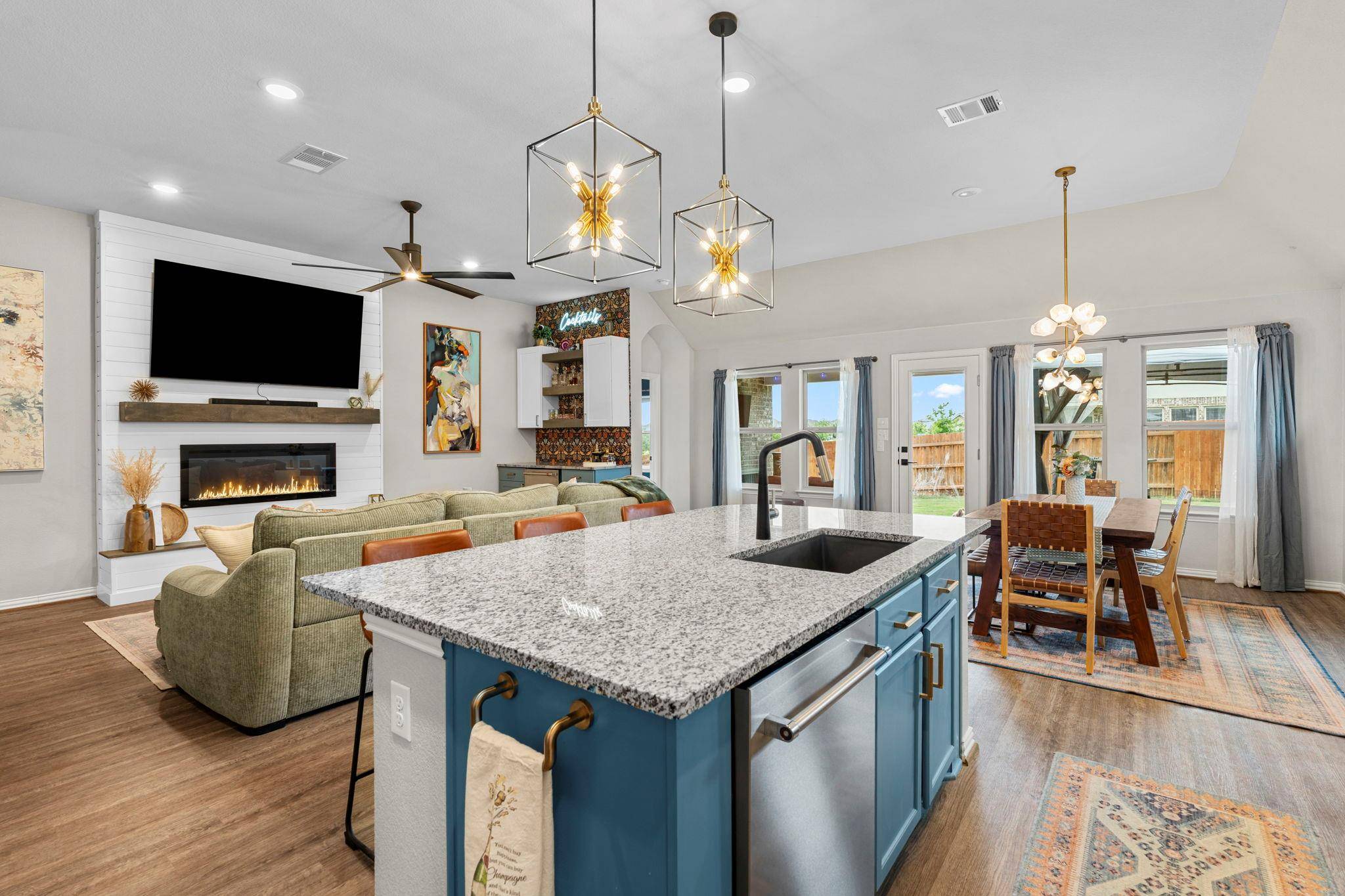 Buda, TX 78610,115 Oleander LOOP