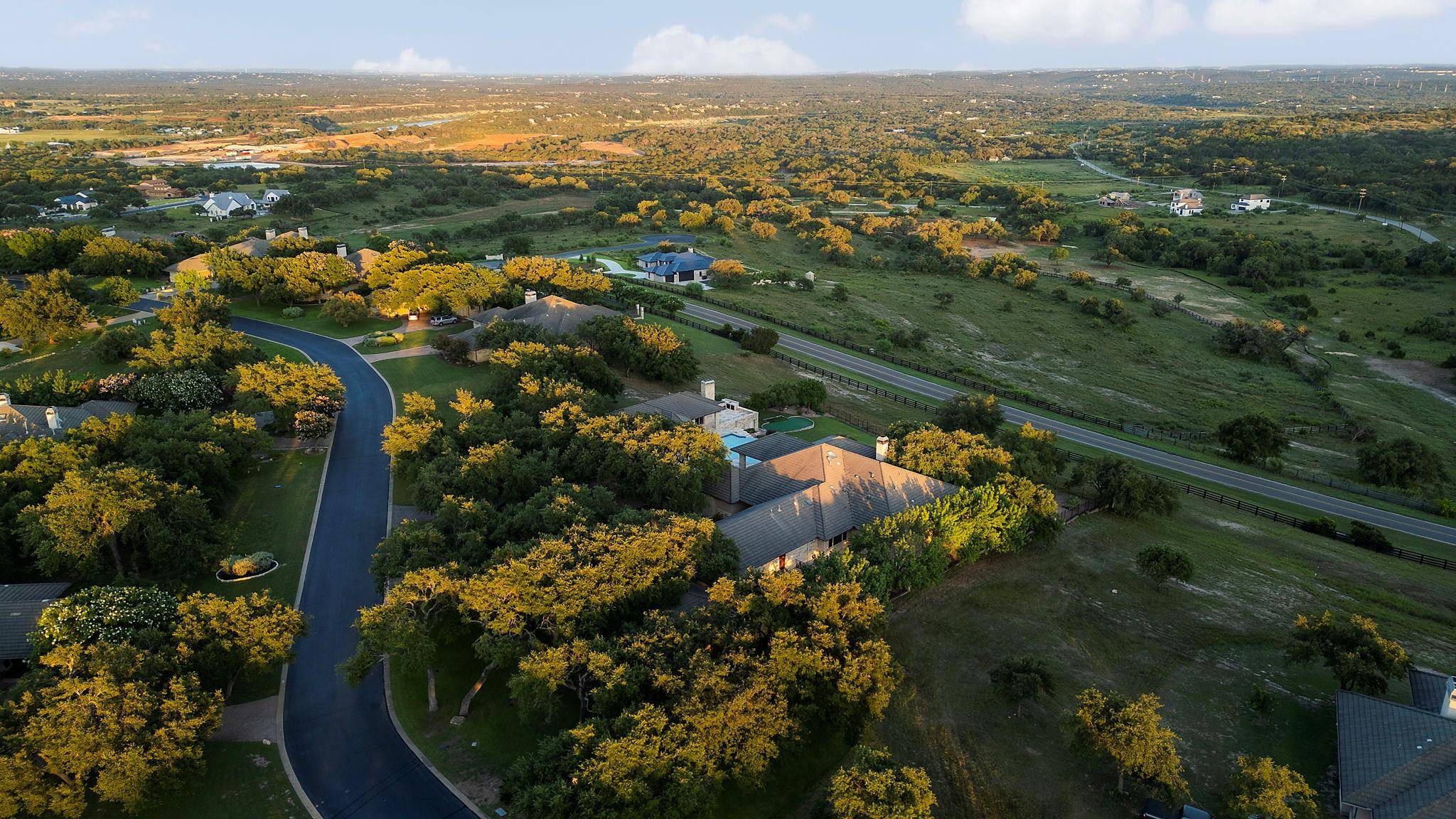 Spicewood, TX 78669,1121 Majestic Hills BLVD