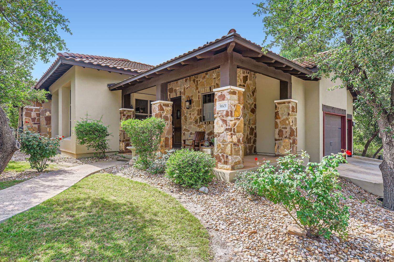 Austin, TX 78738,5601 Patagonia PASS #42