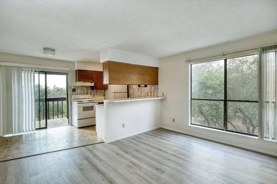 Bertram, TX 78605,502 Willow ST #4