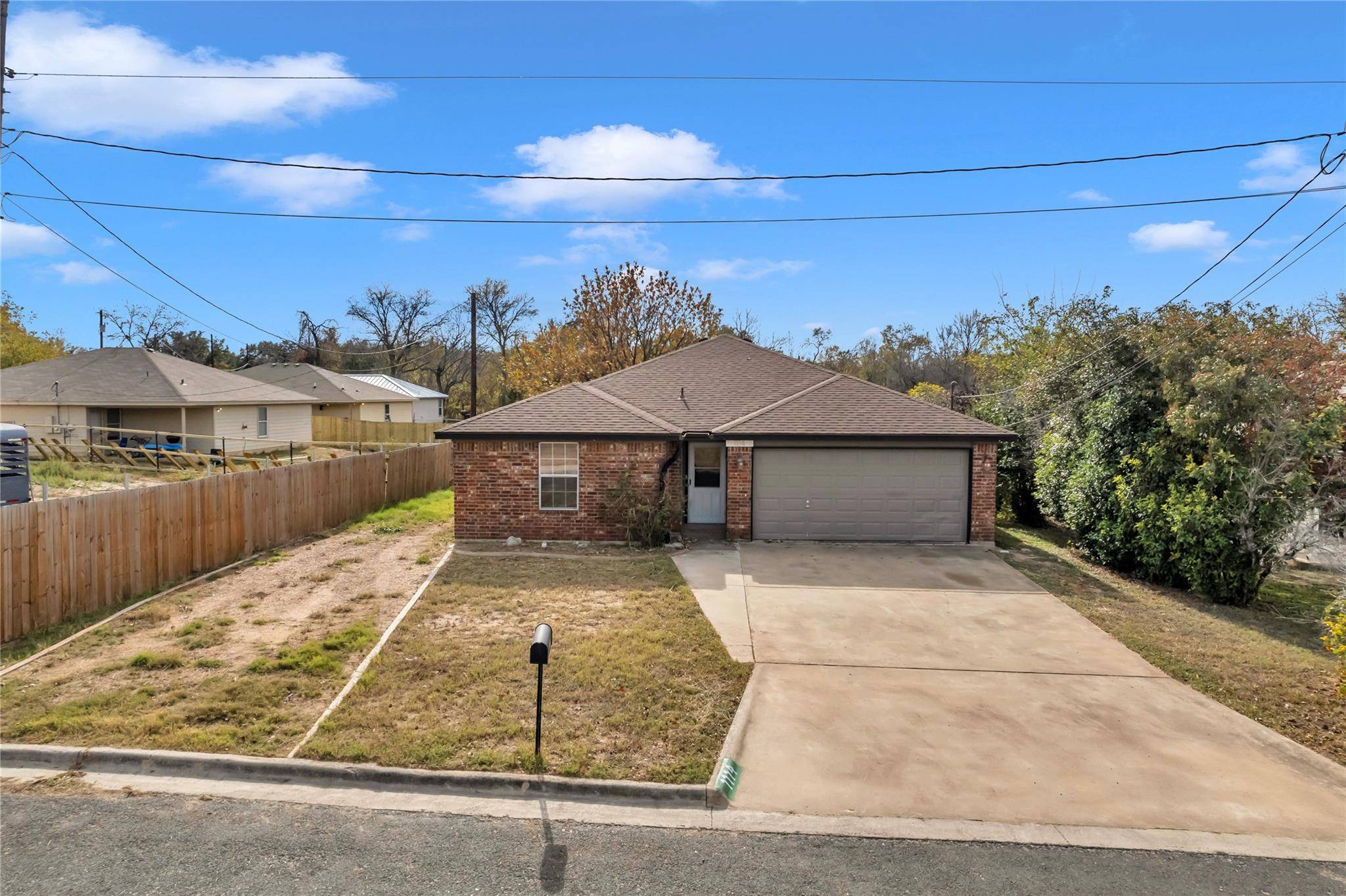 Lampasas, TX 76550,1114 Cloud ST