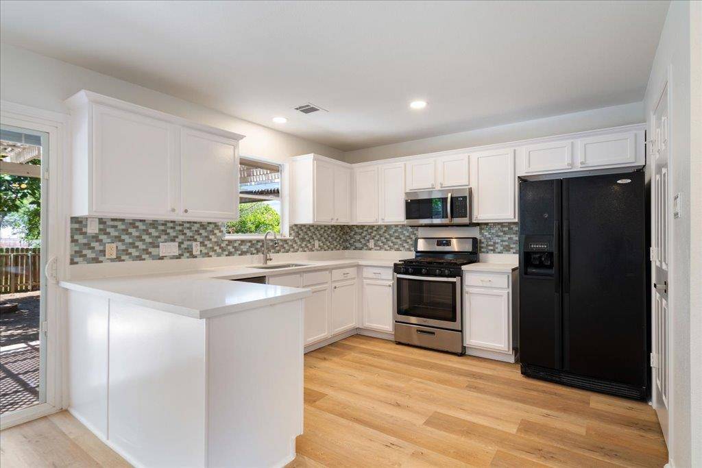 Pflugerville, TX 78660,1025 Doras DR