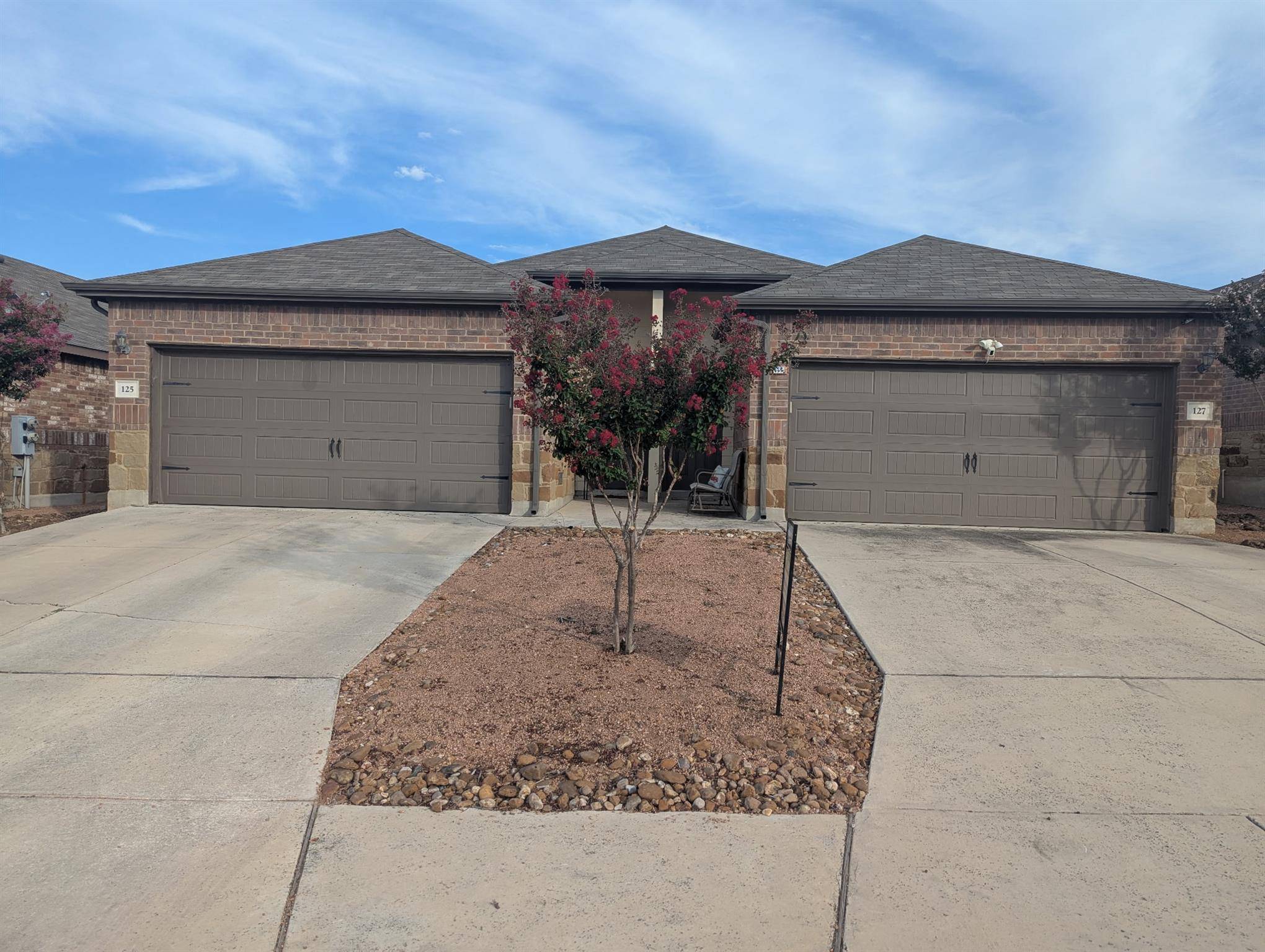 New Braunfels, TX 78130,125-127 Joanne CV