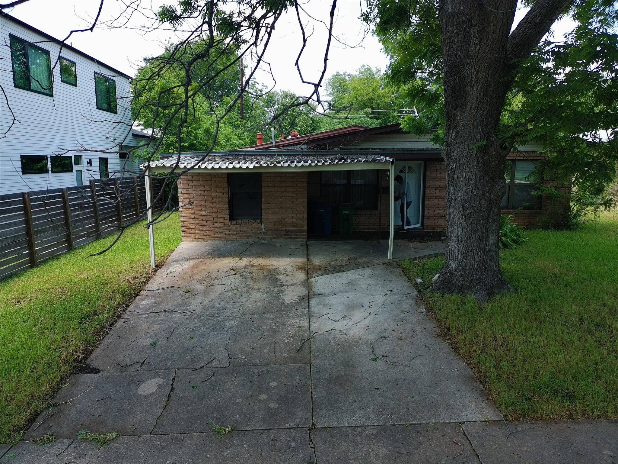 Austin, TX 78752,200 W Odell ST